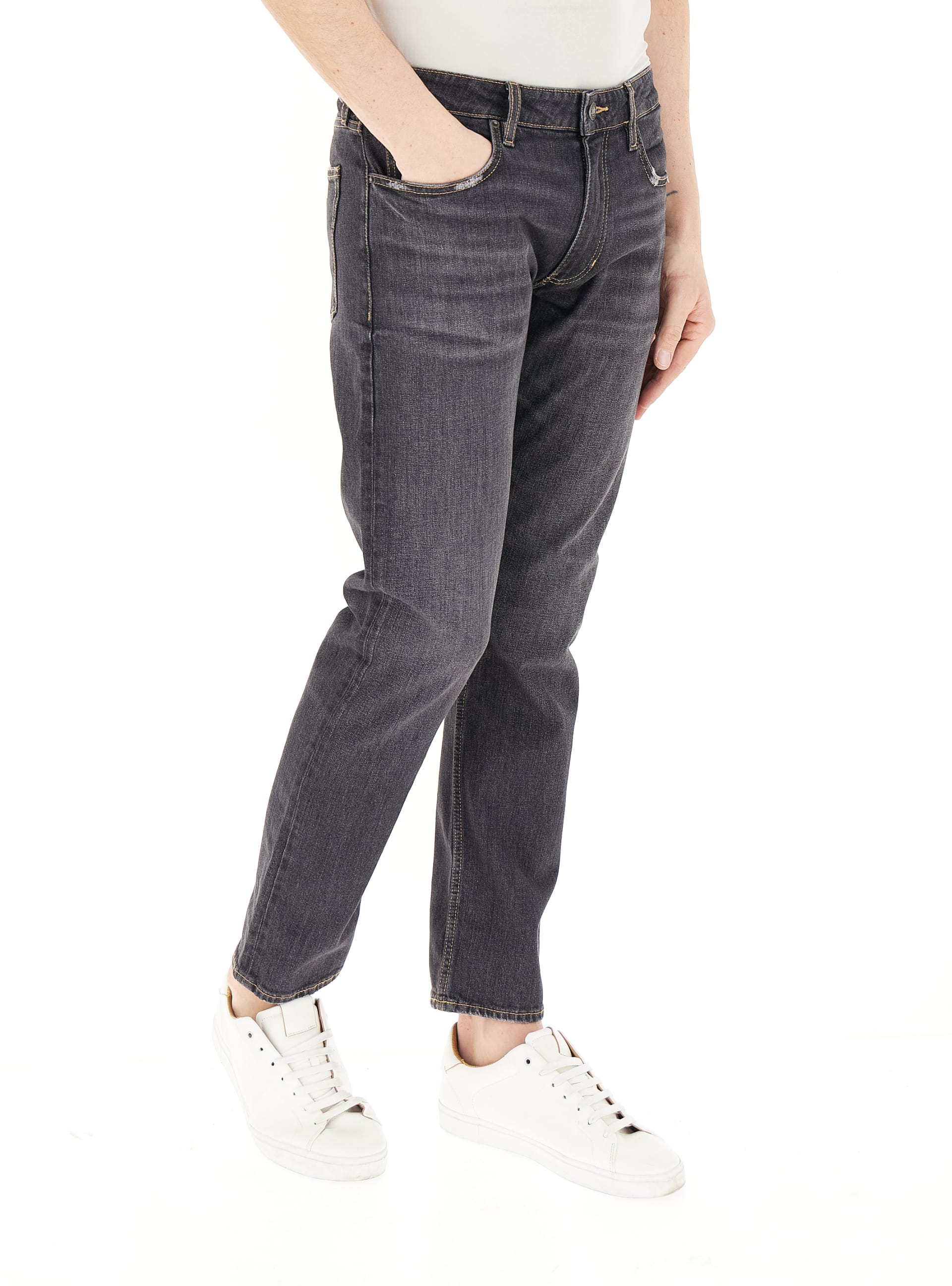 secondary product photo