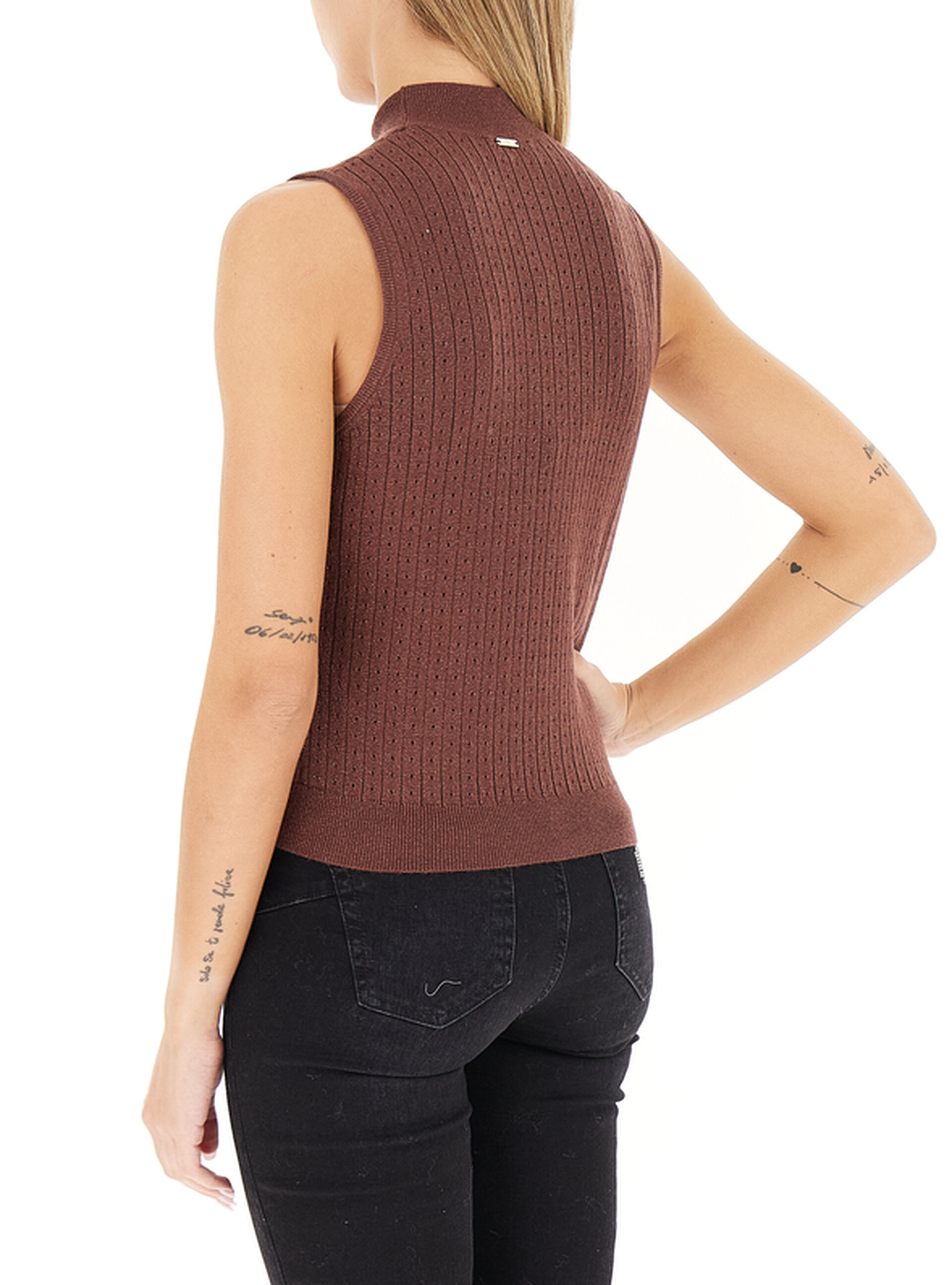 secondary product photo