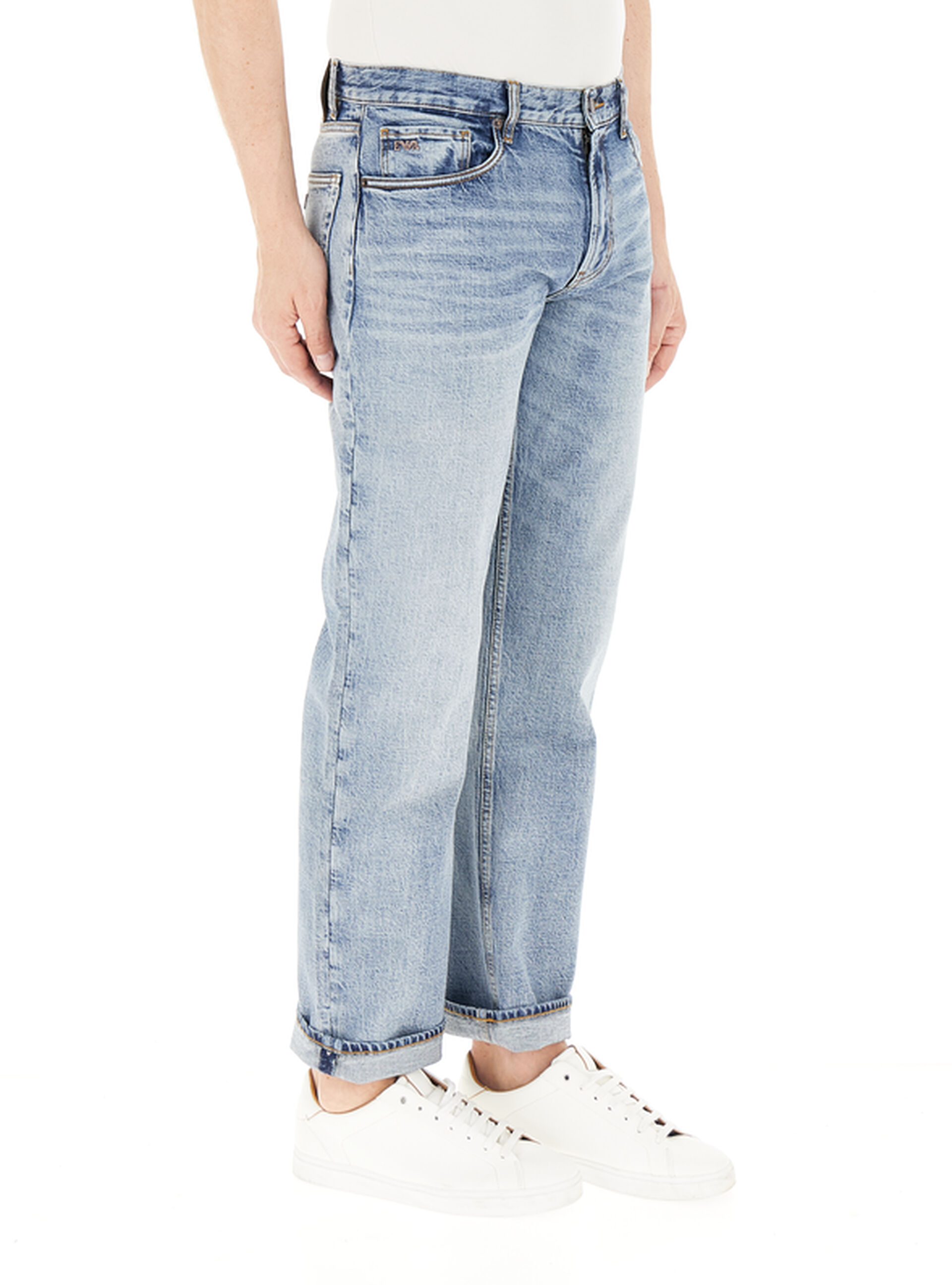 secondary product photo