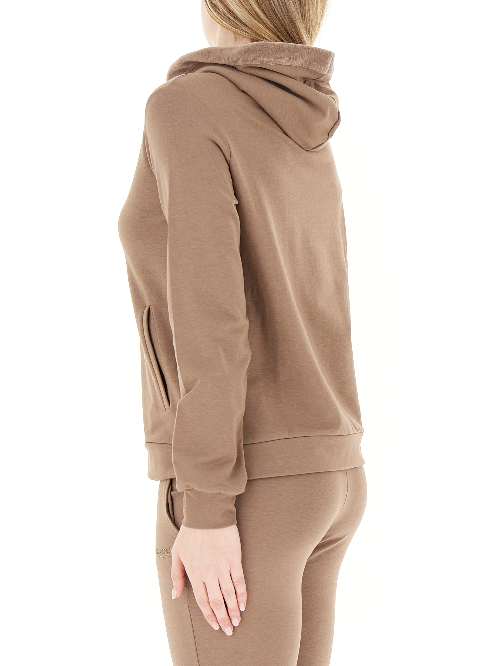 secondary product photo