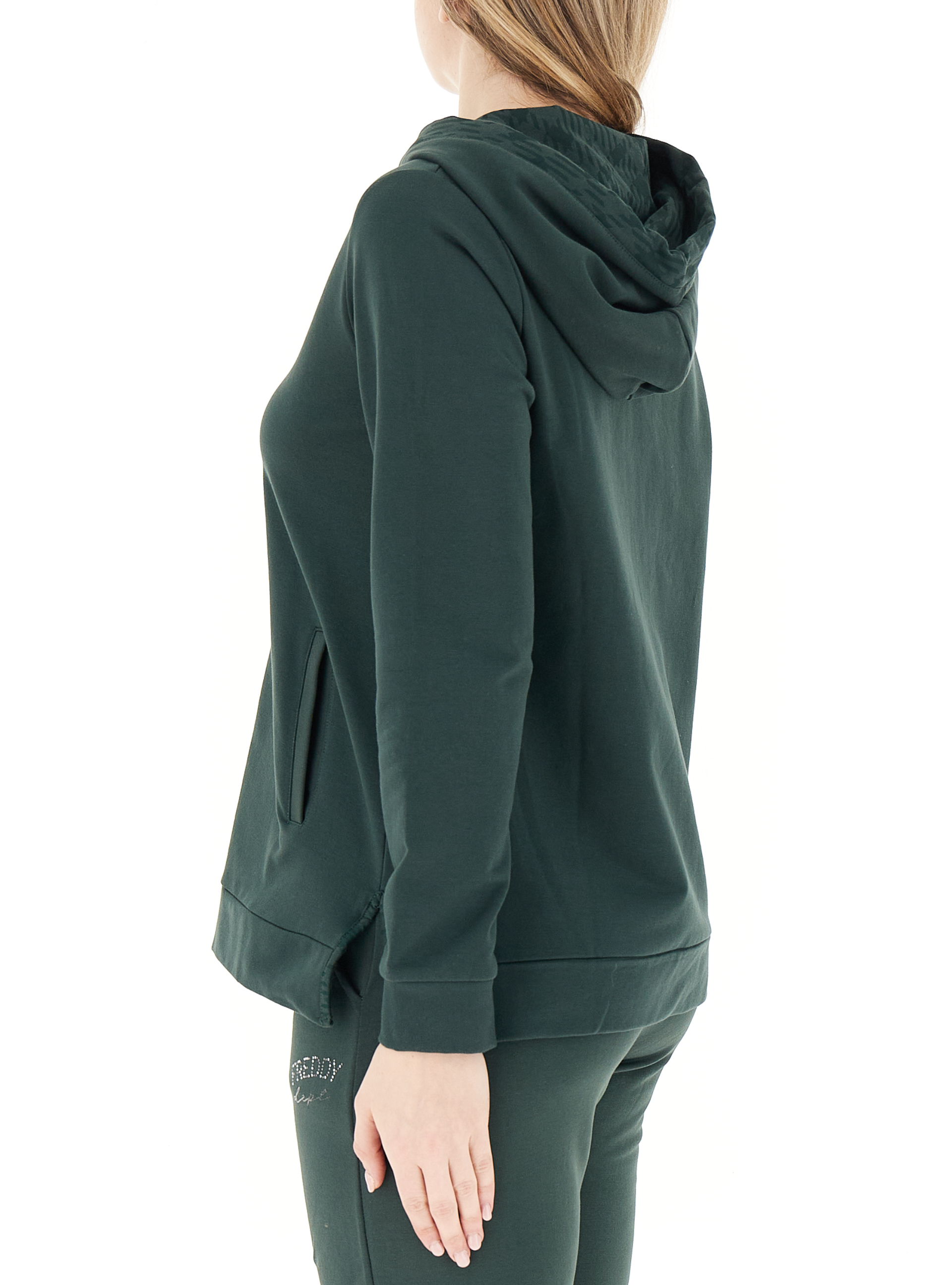 secondary product photo