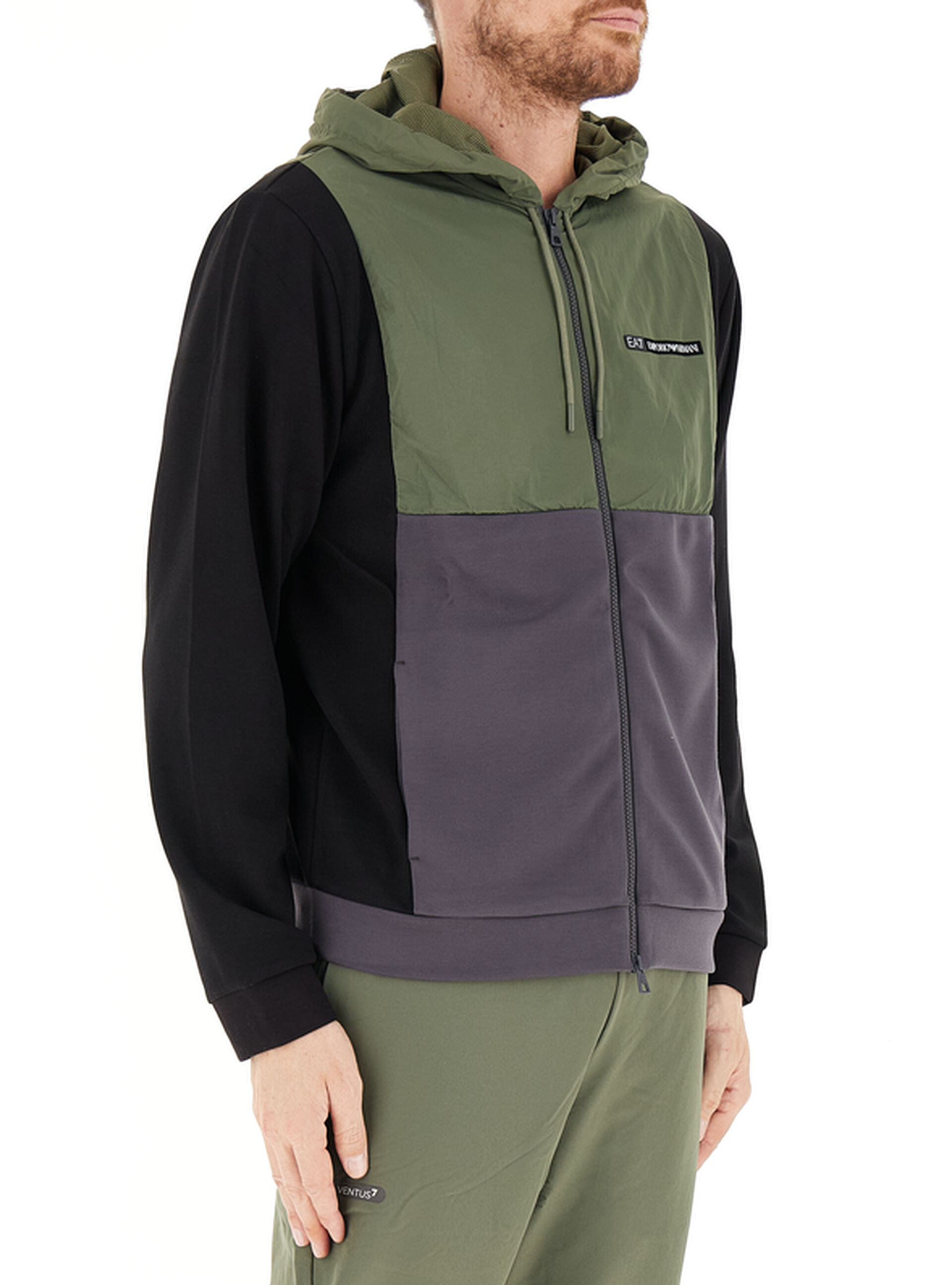 secondary product photo