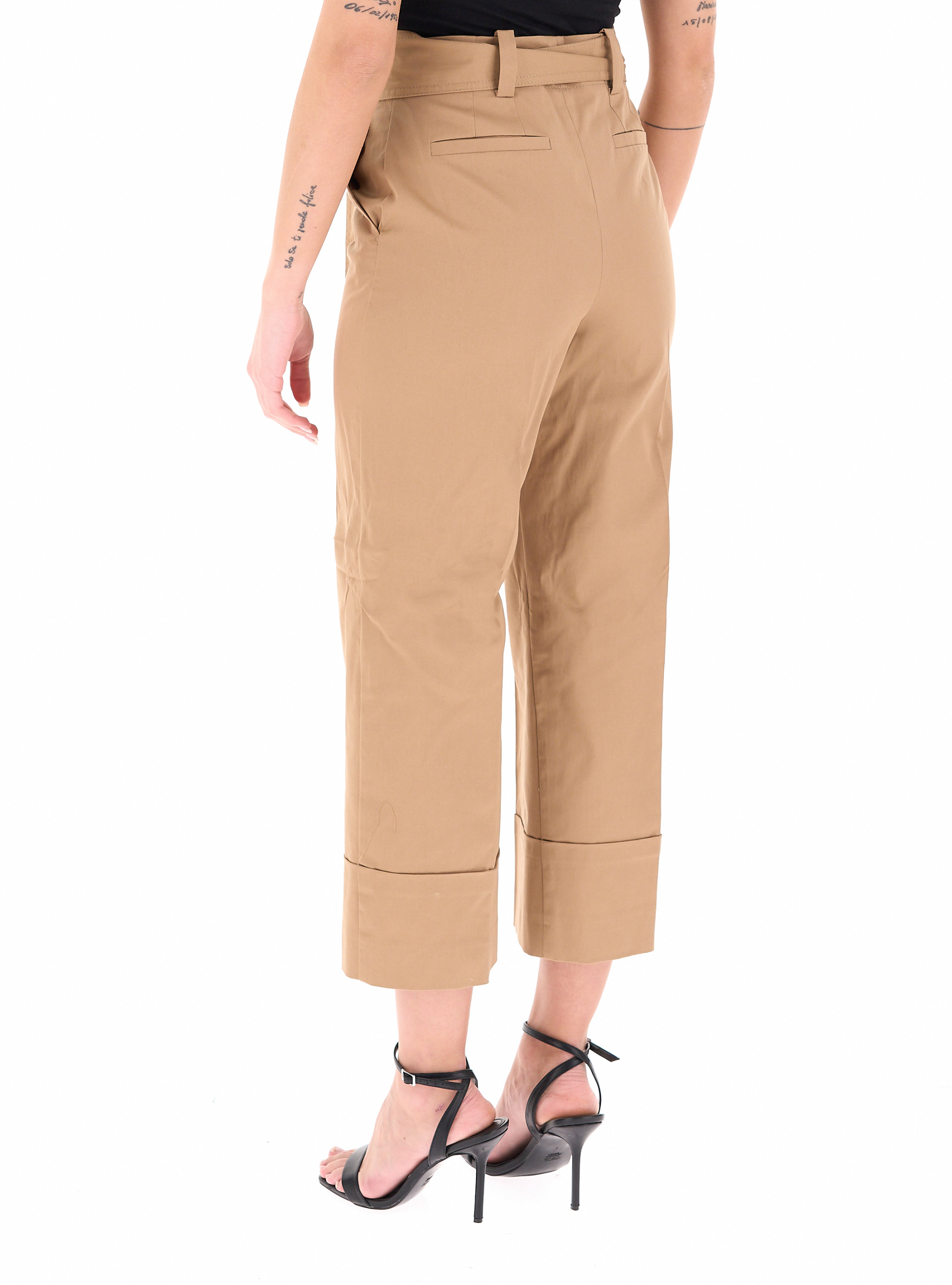 secondary product photo