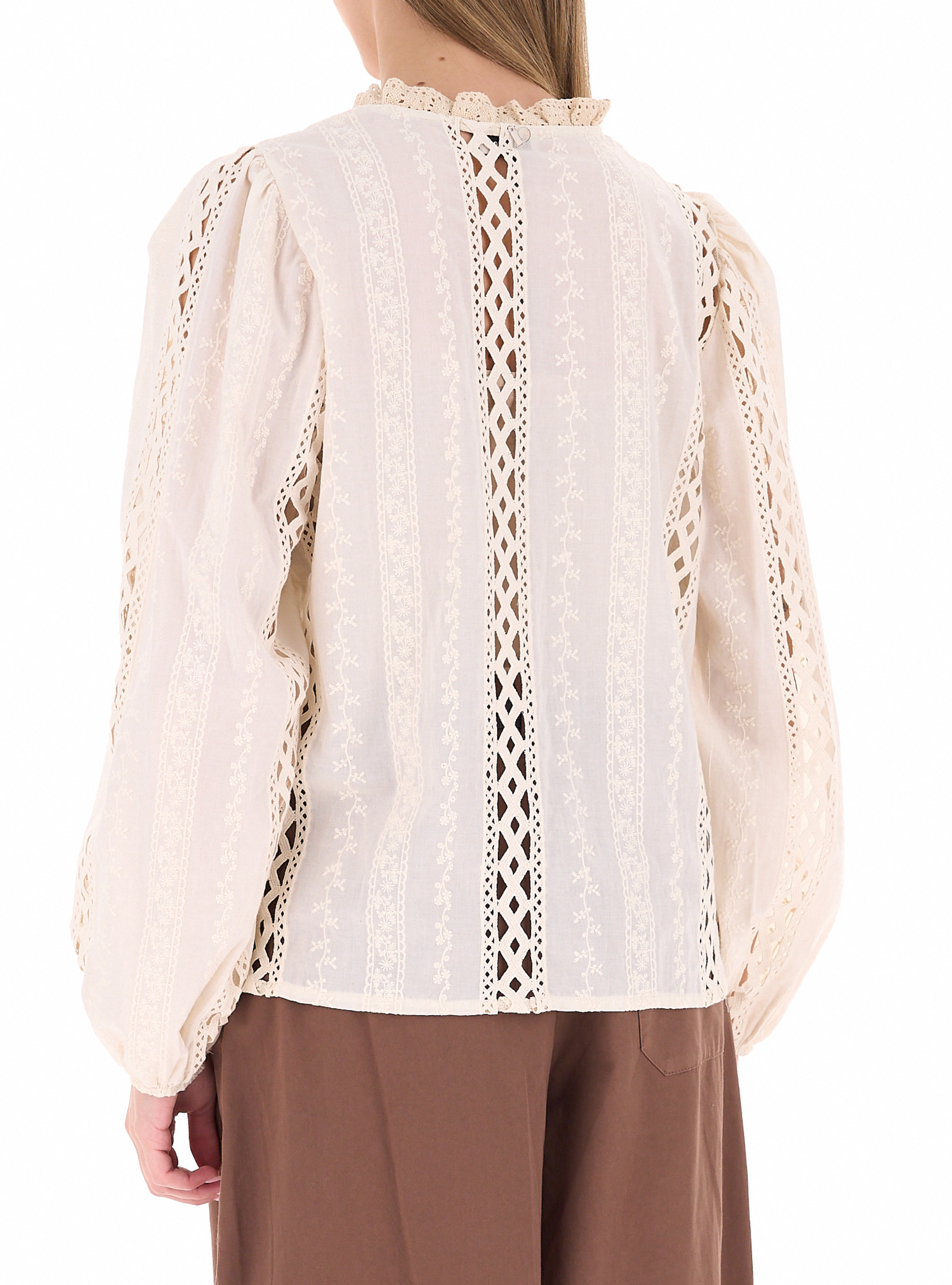 secondary product photo