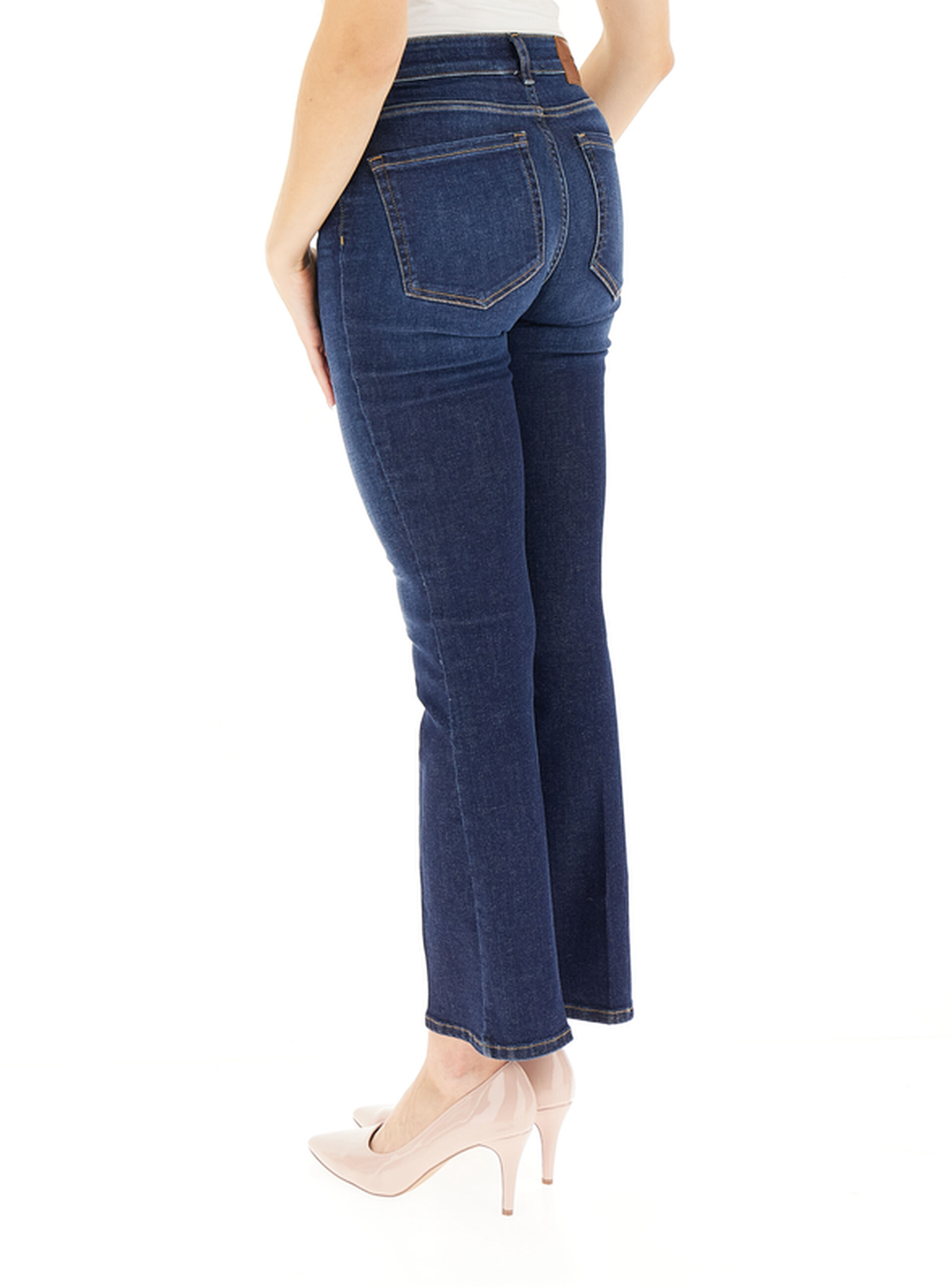 secondary product photo