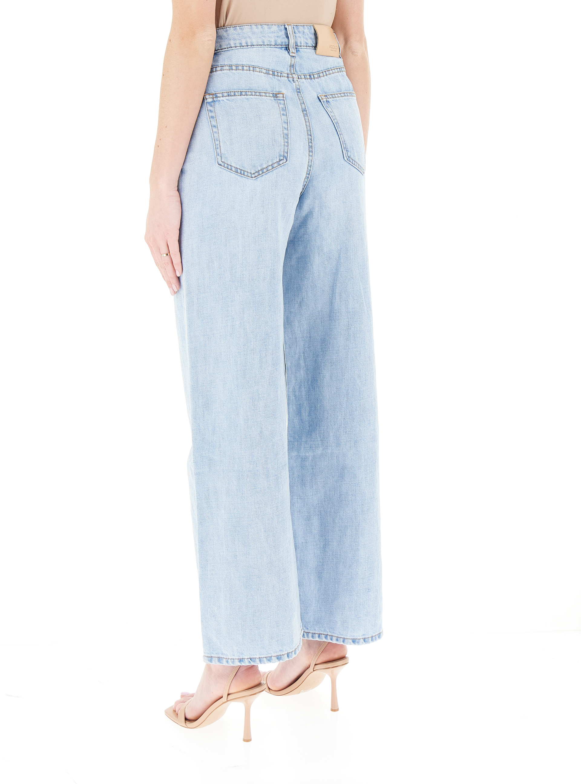 secondary product photo