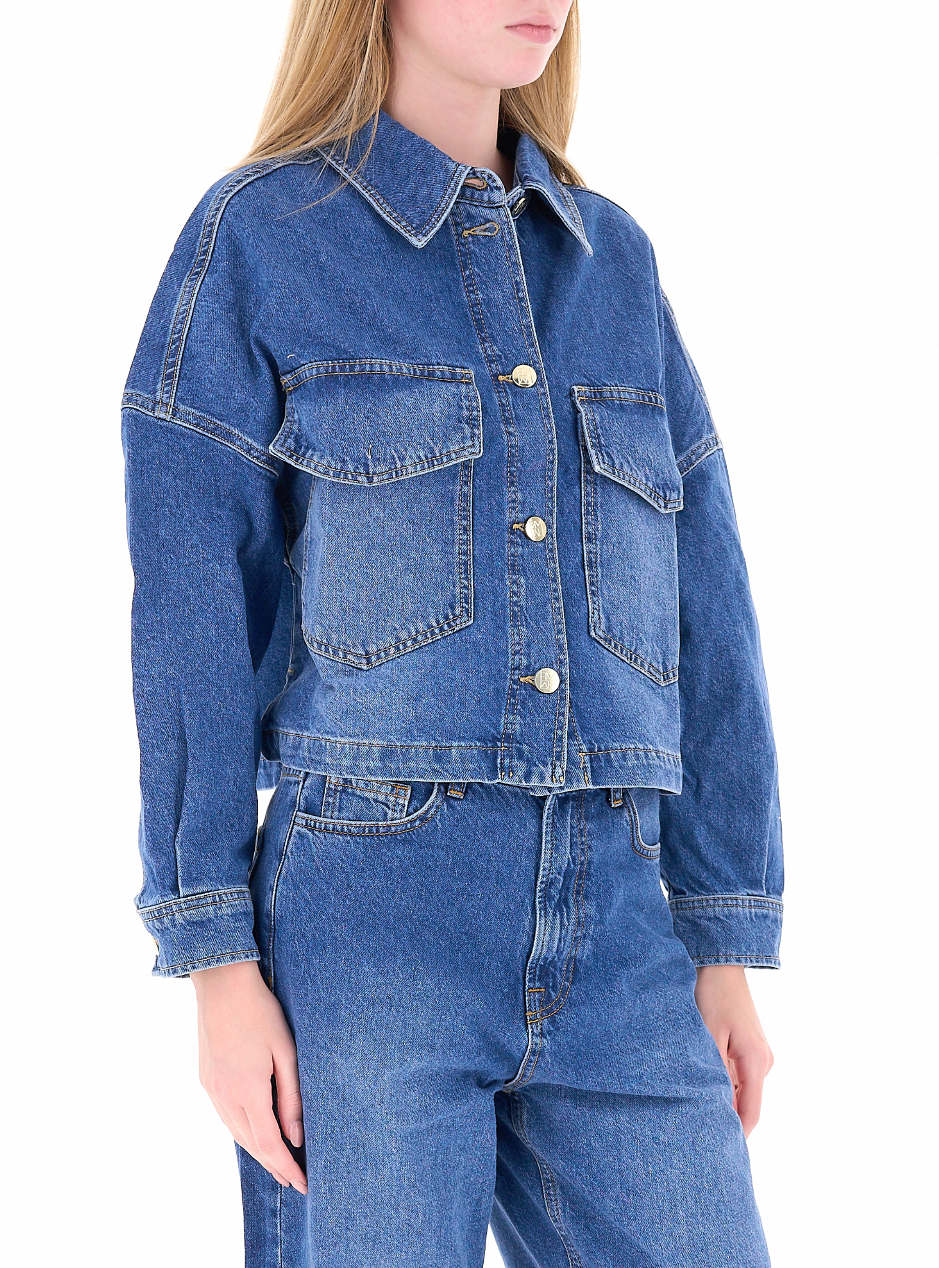 secondary product photo