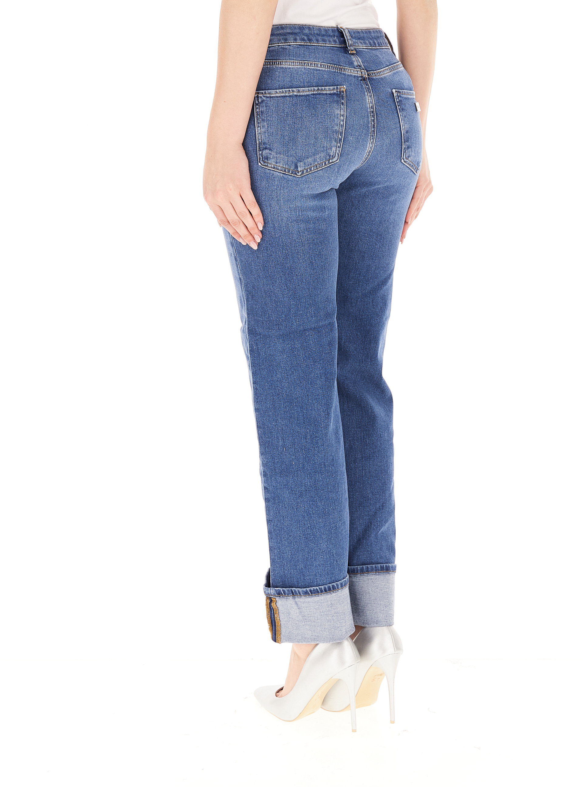 secondary product photo