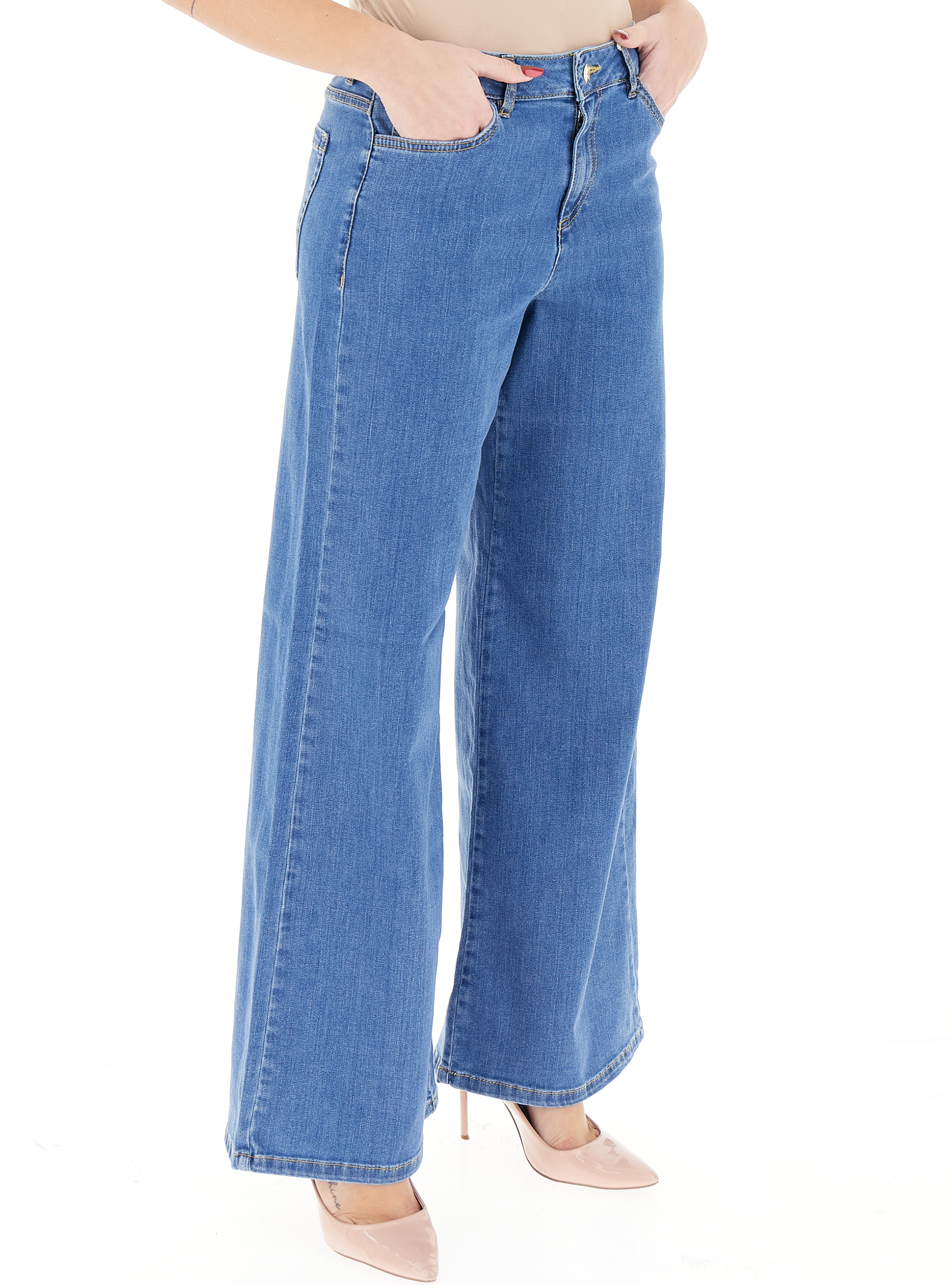 secondary product photo