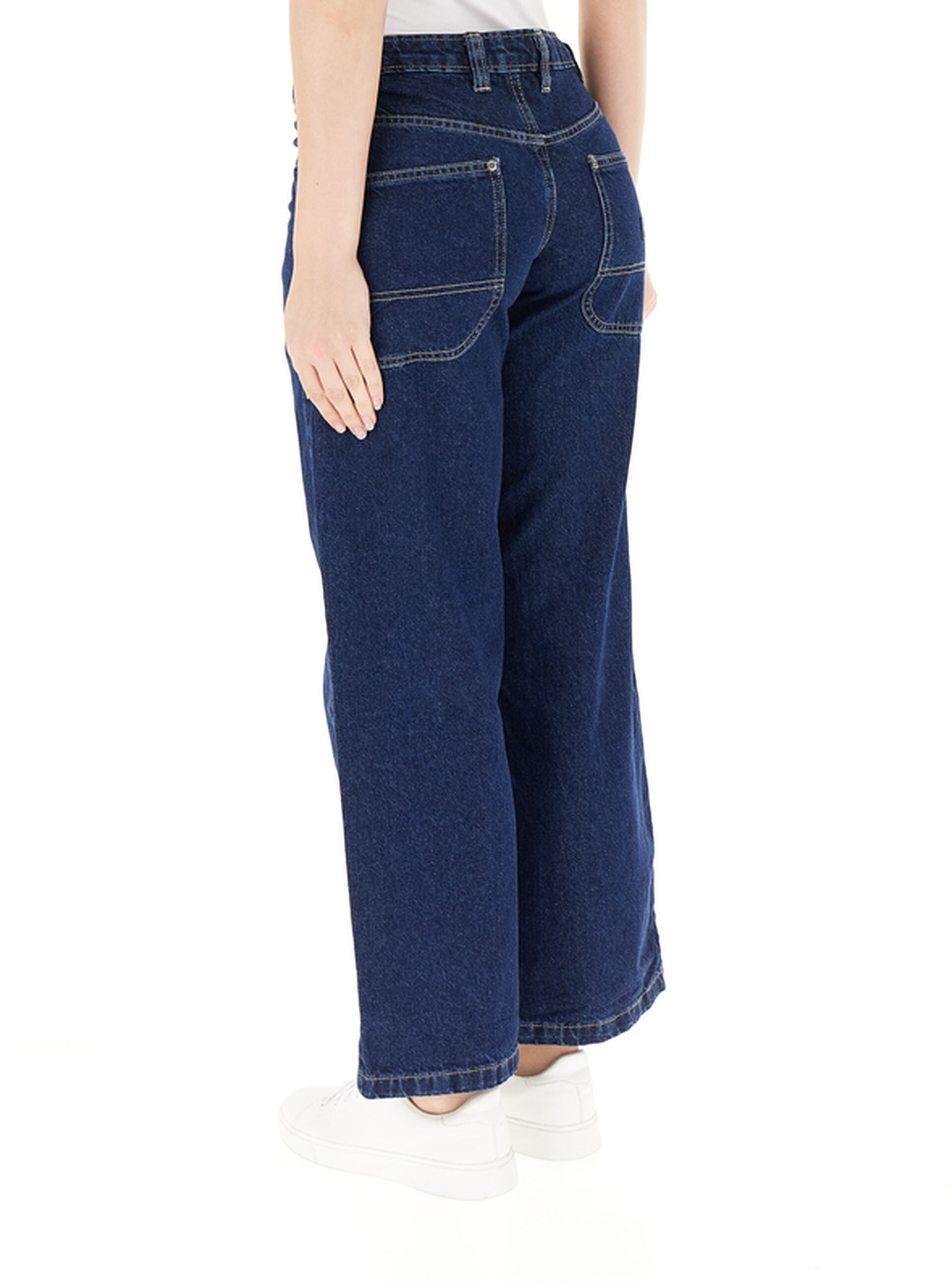 secondary product photo