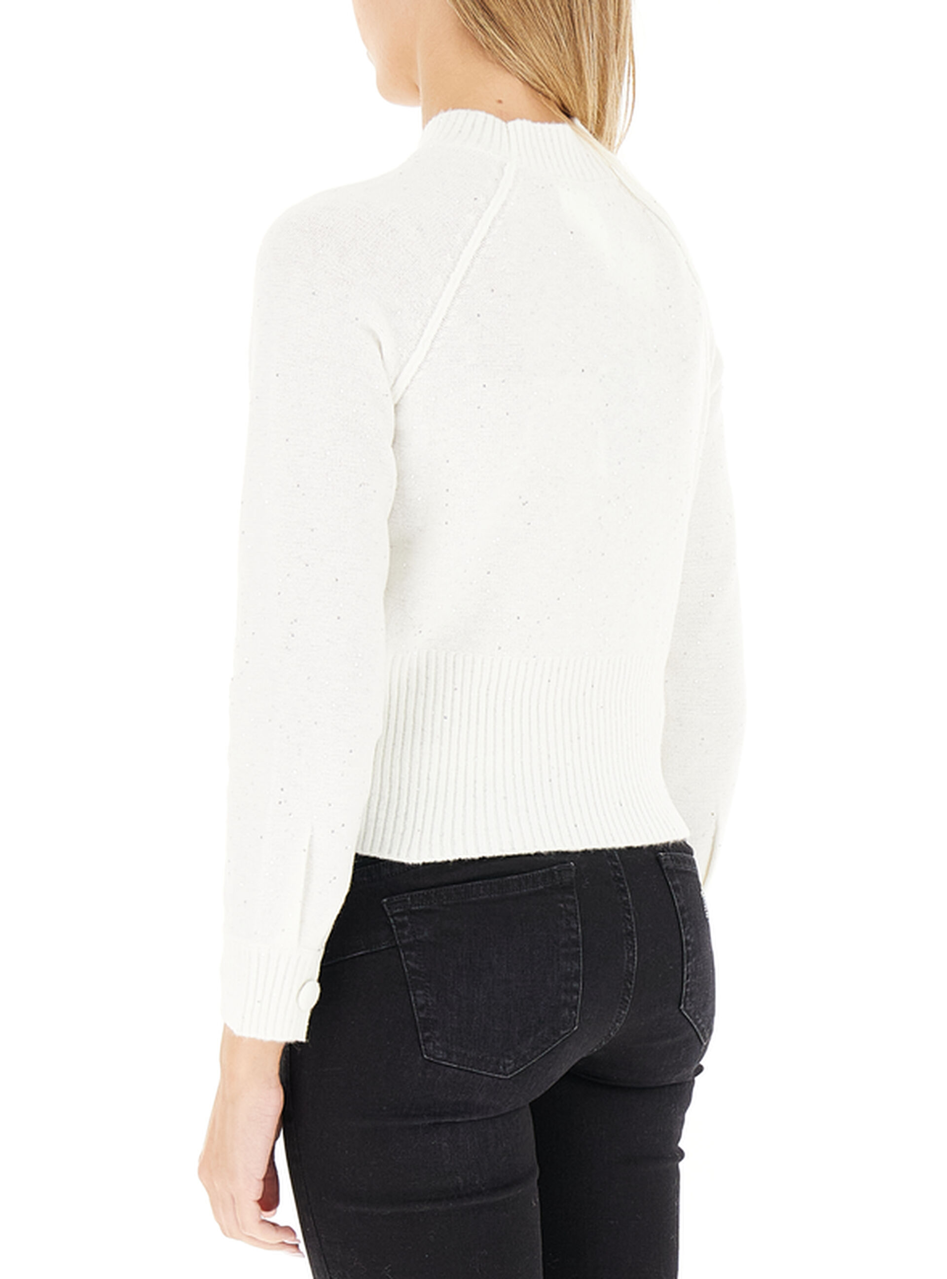 secondary product photo