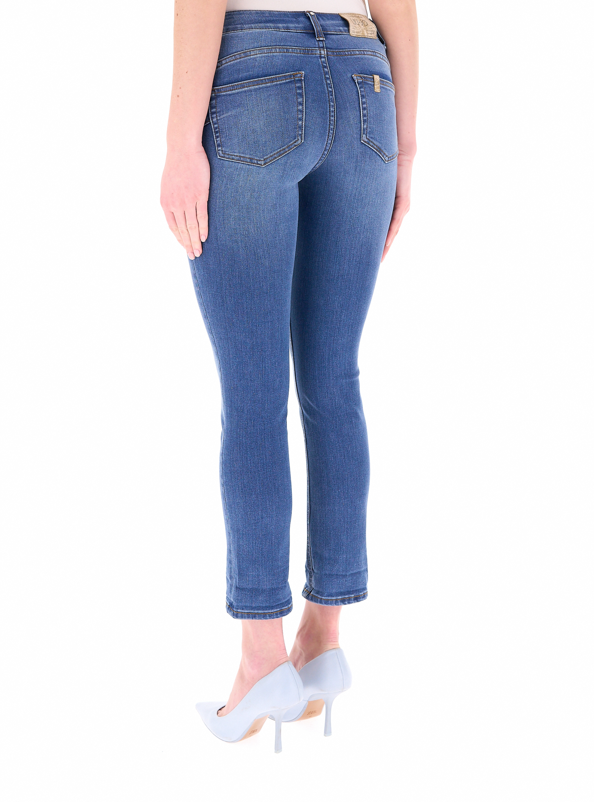 secondary product photo