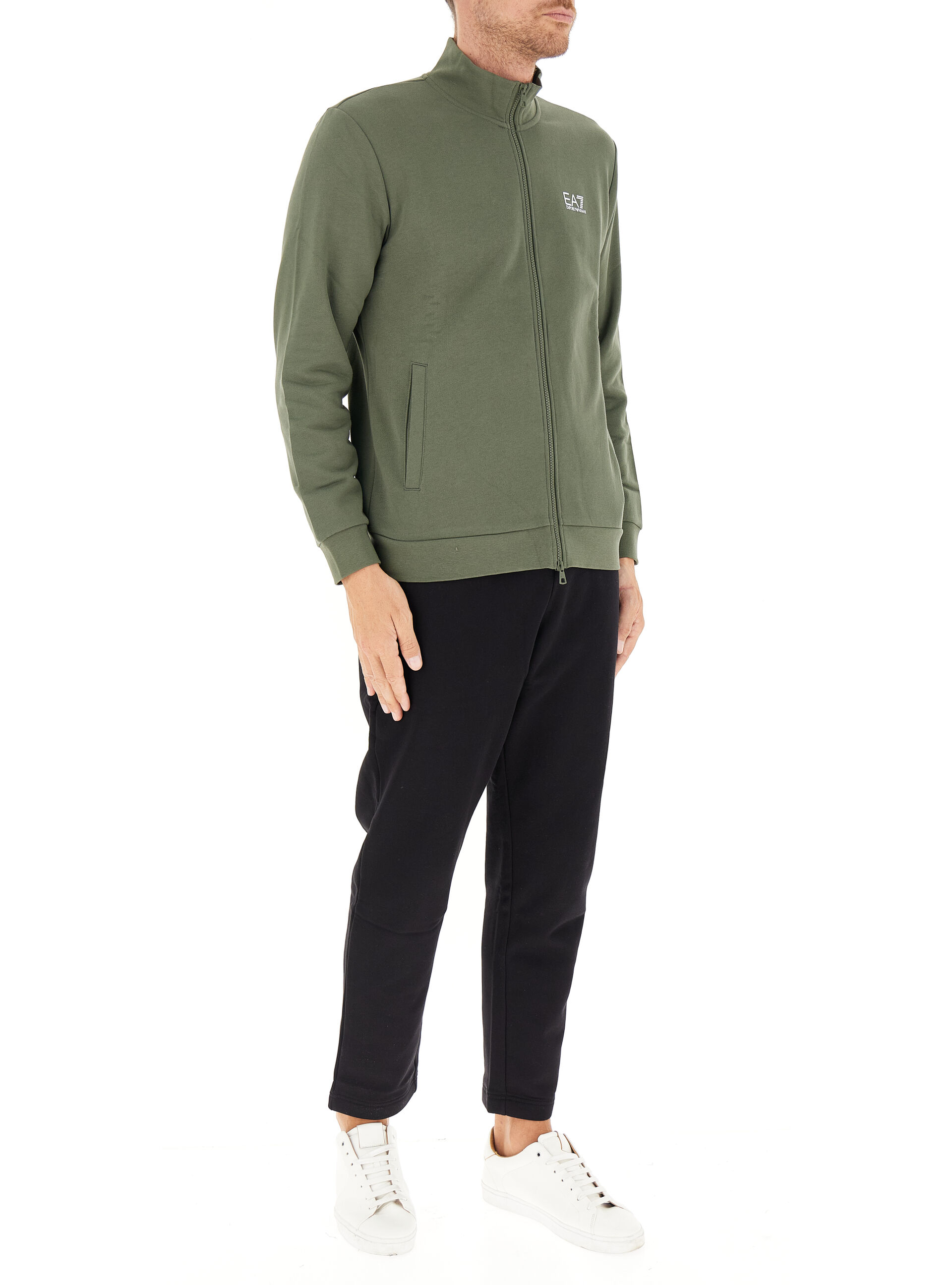 secondary product photo