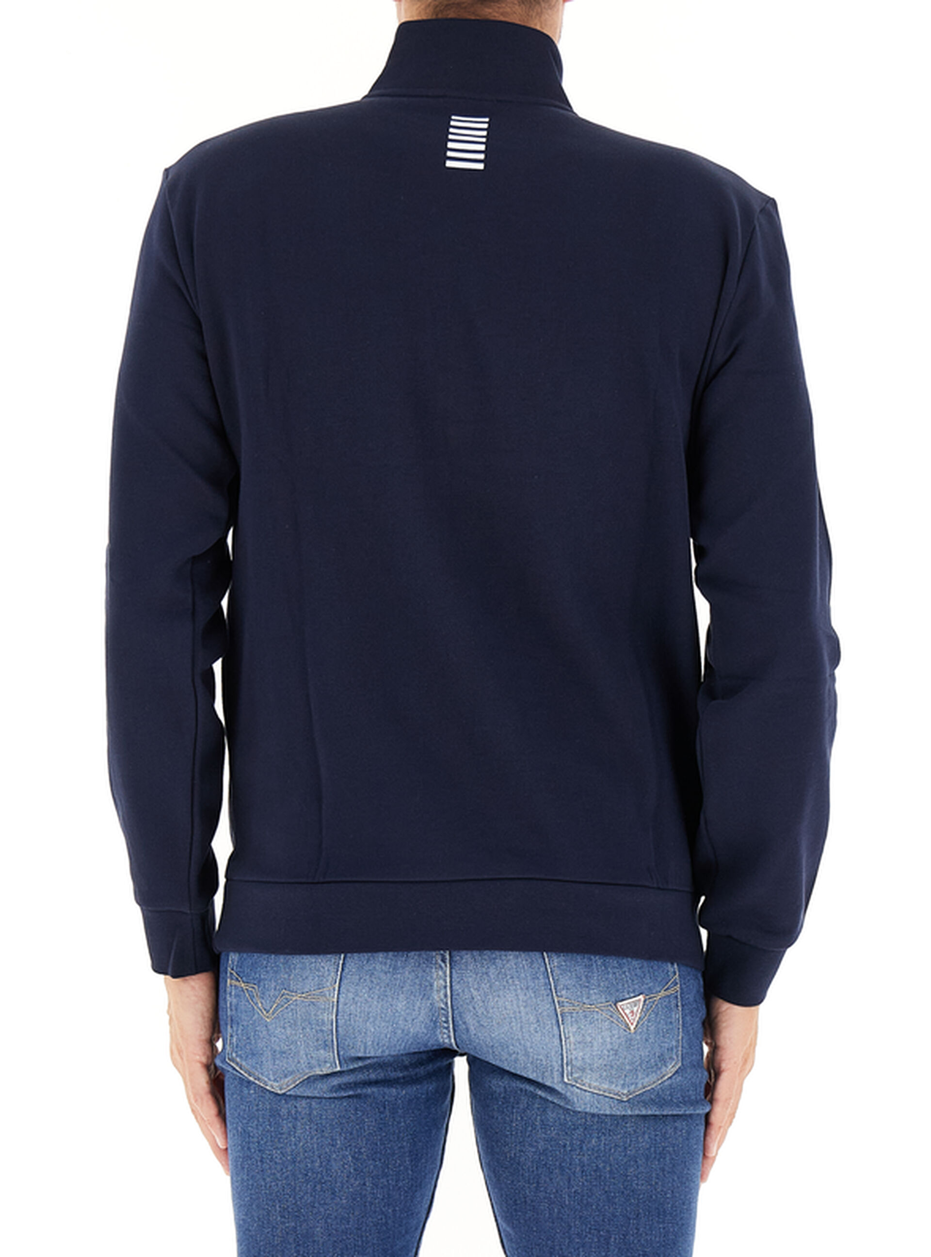 secondary product photo