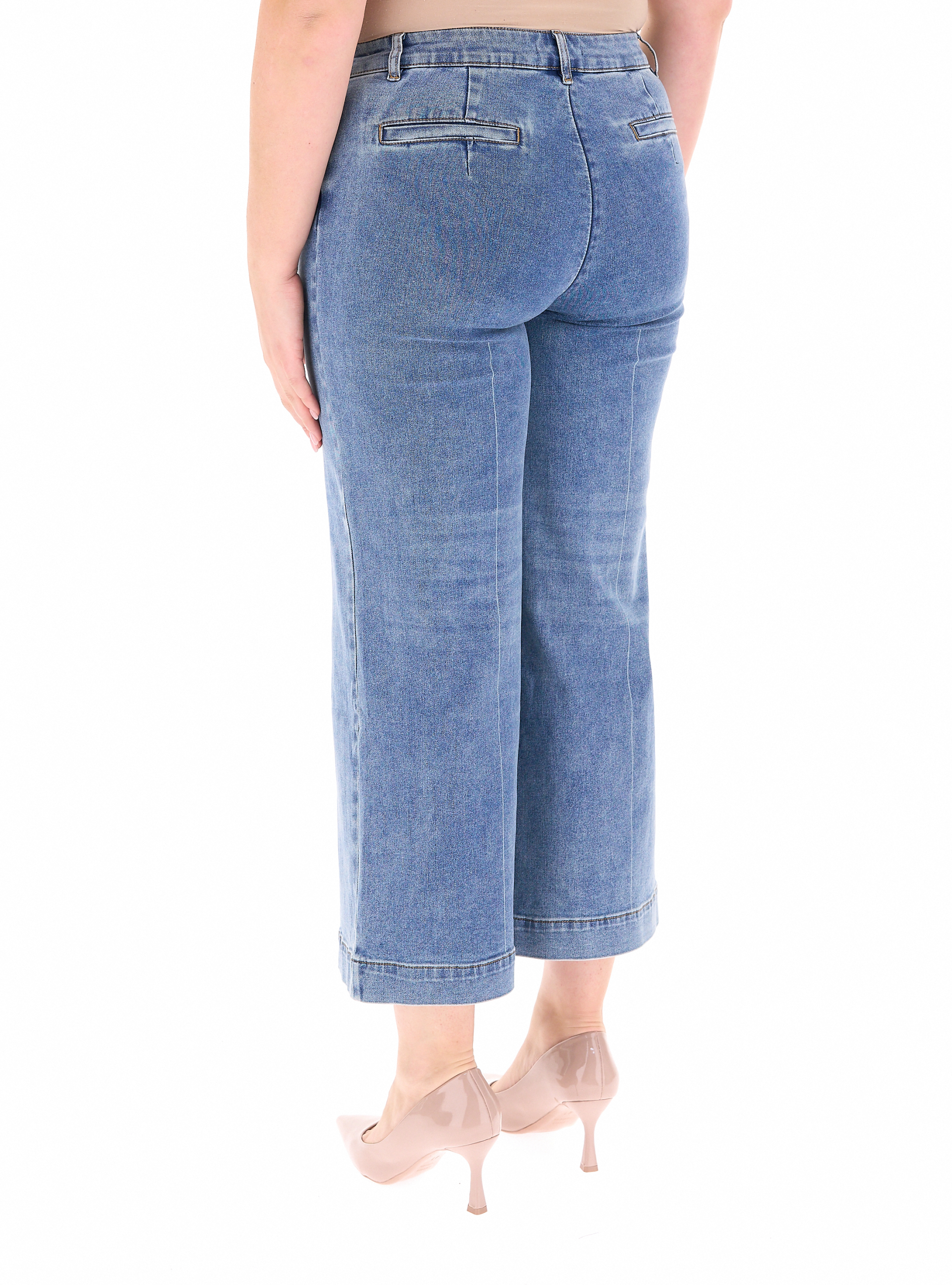 secondary product photo