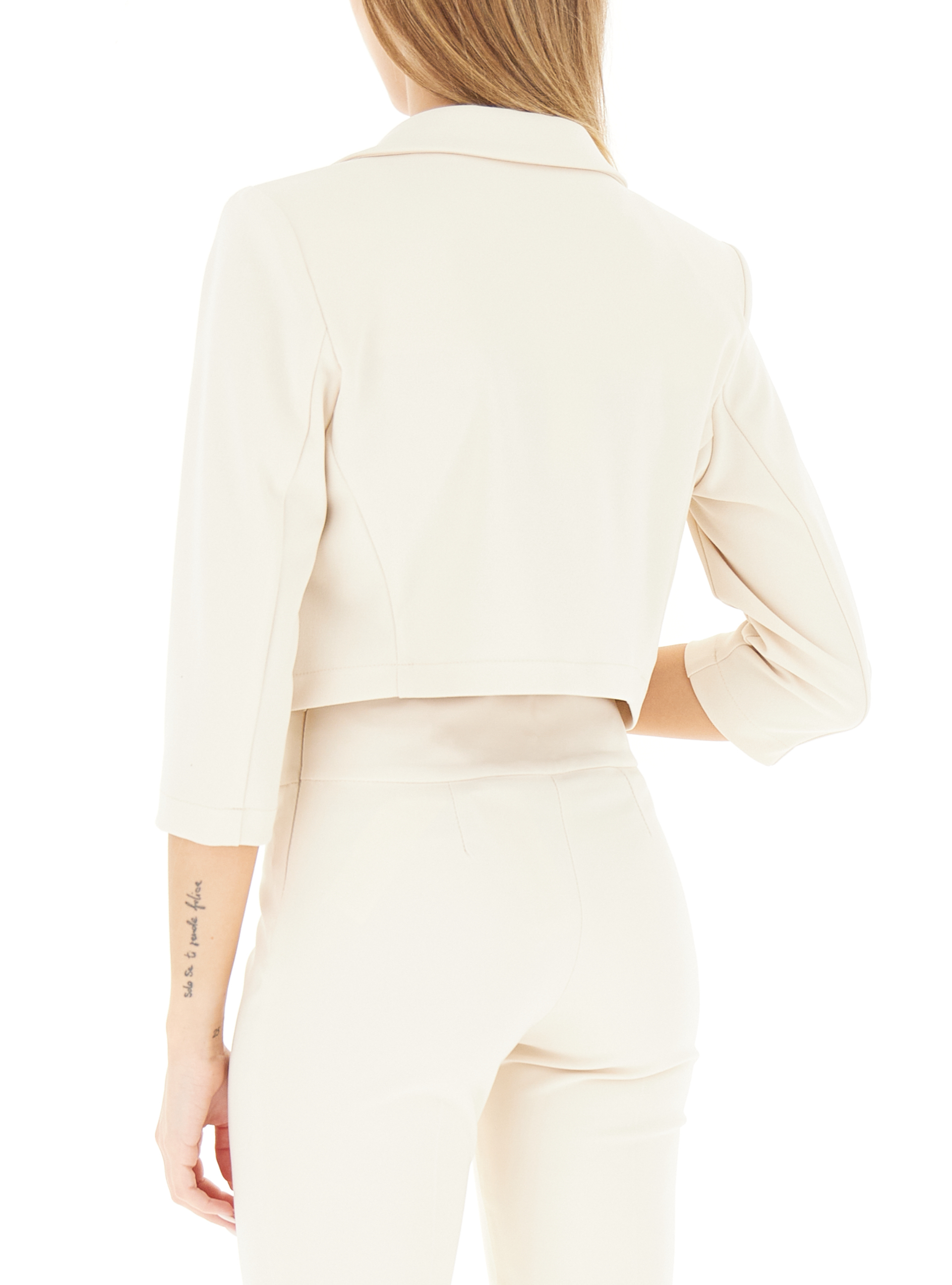 secondary product photo