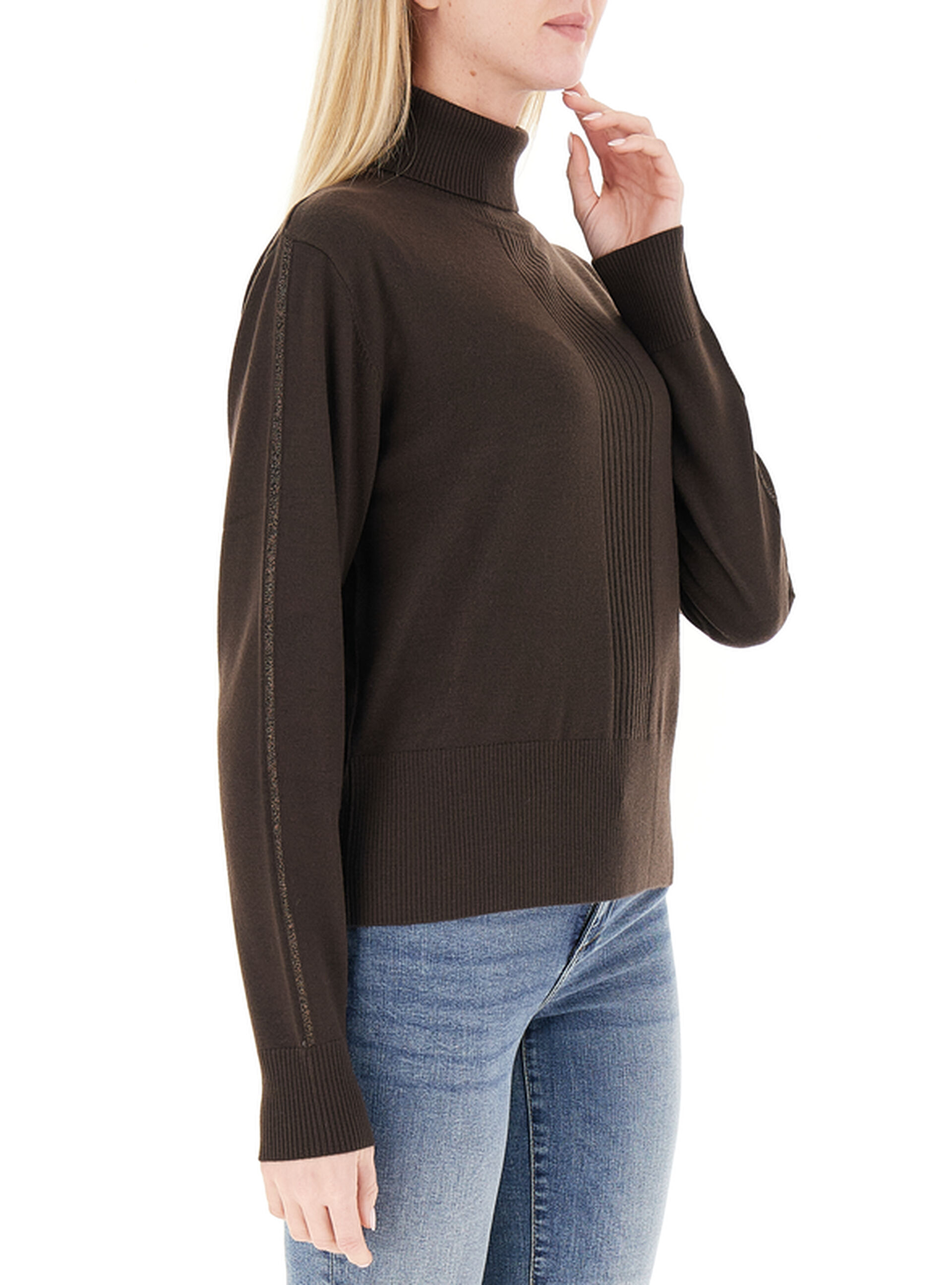 secondary product photo