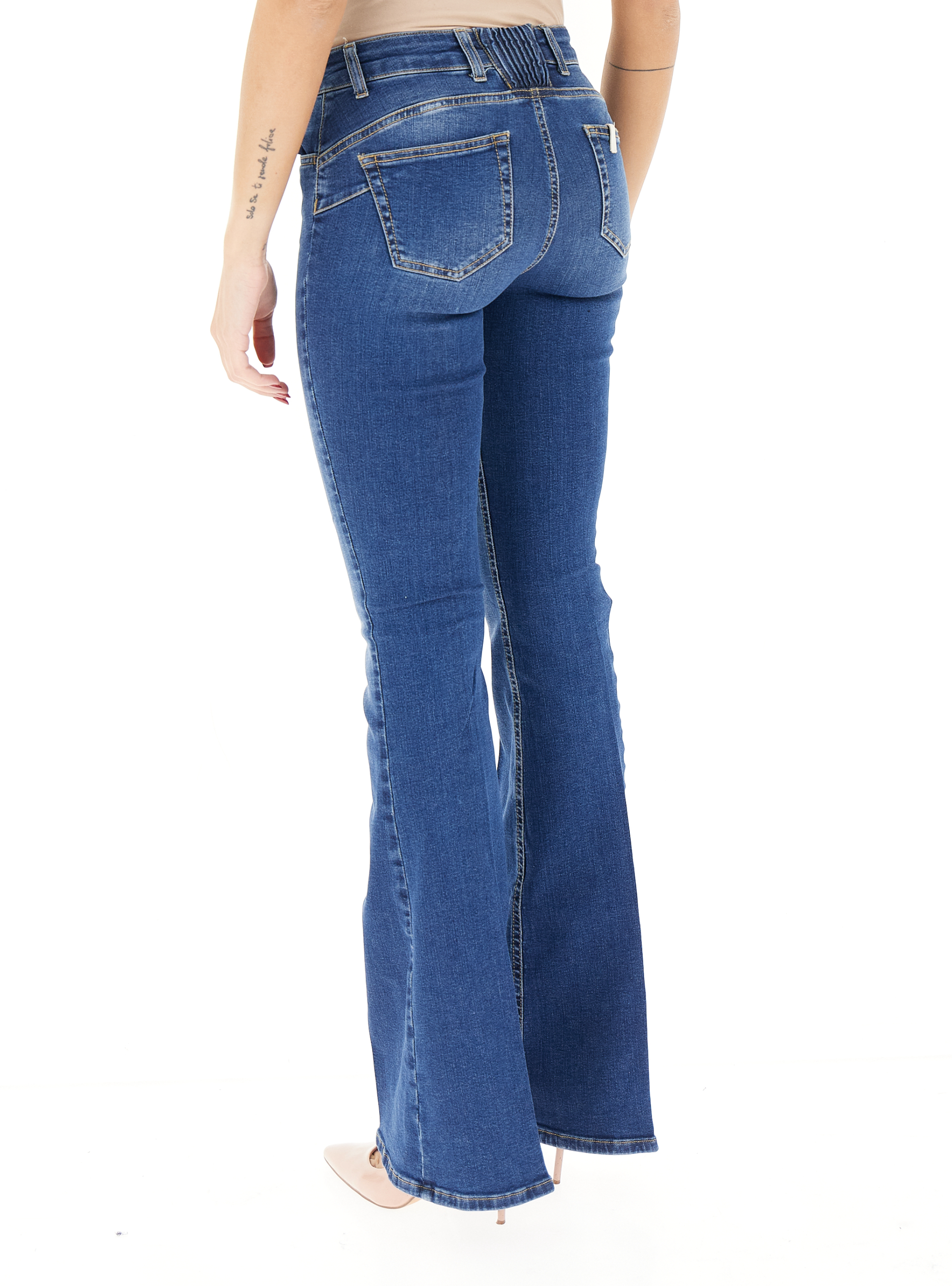 secondary product photo