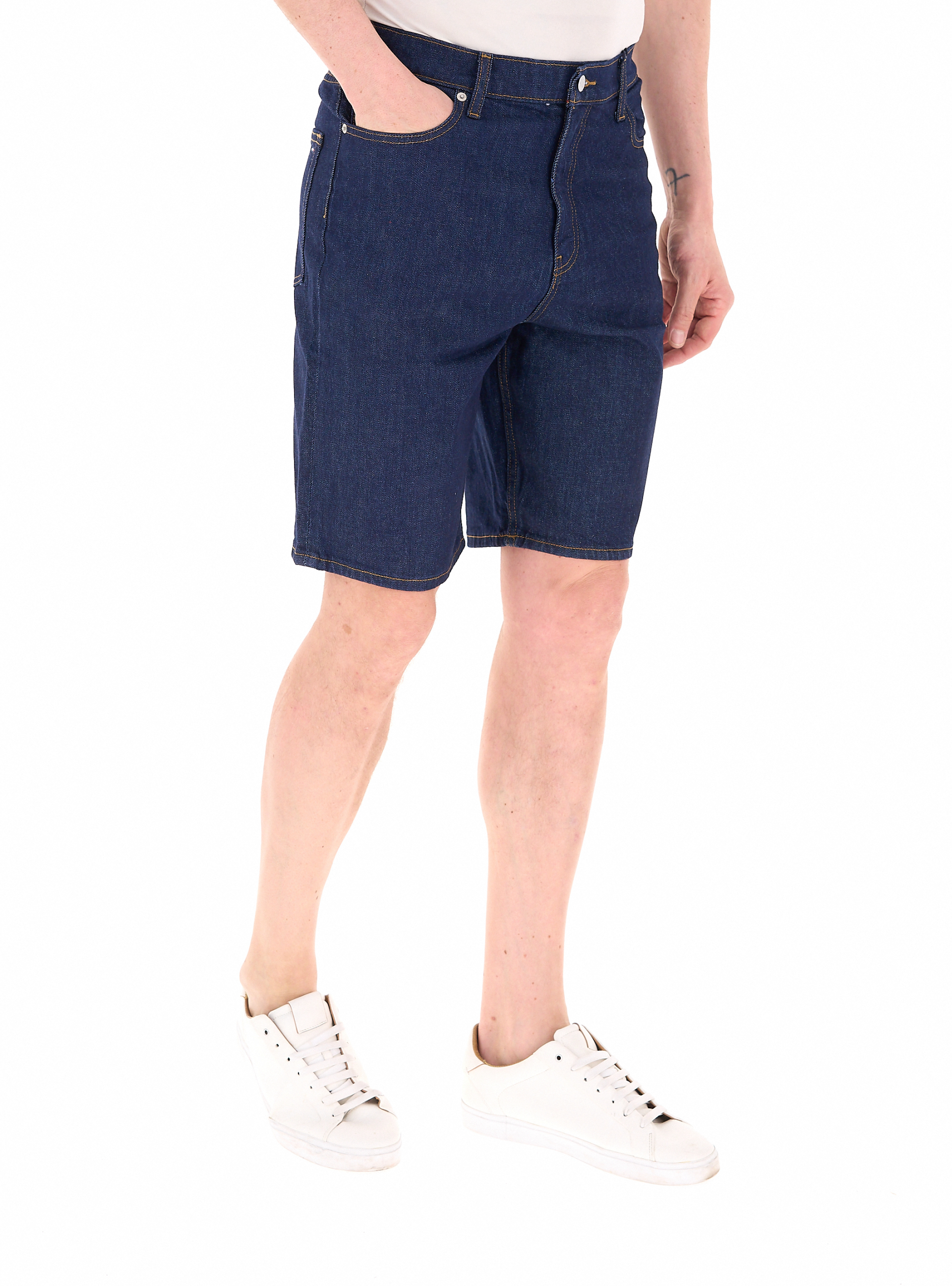 secondary product photo