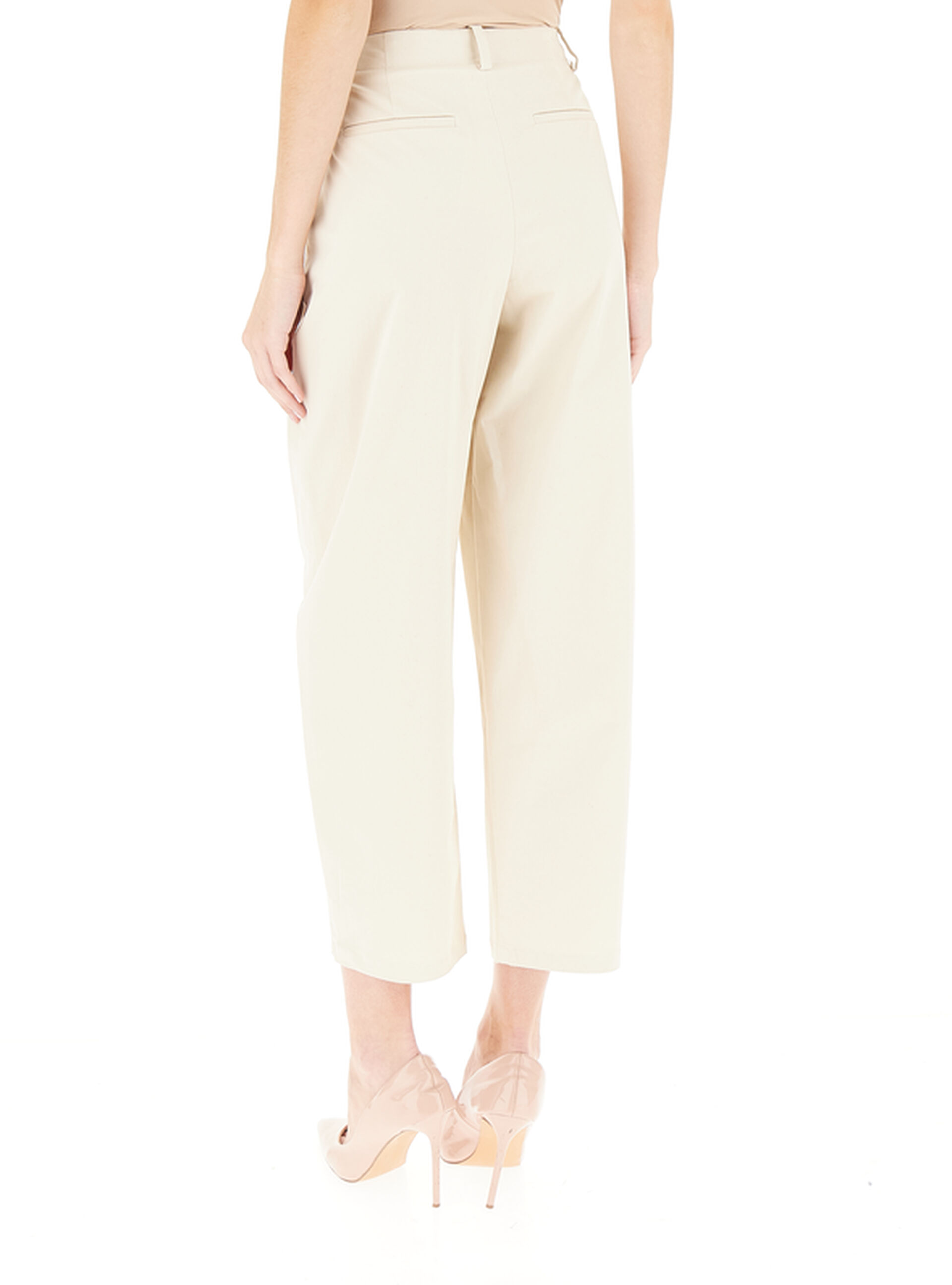 secondary product photo