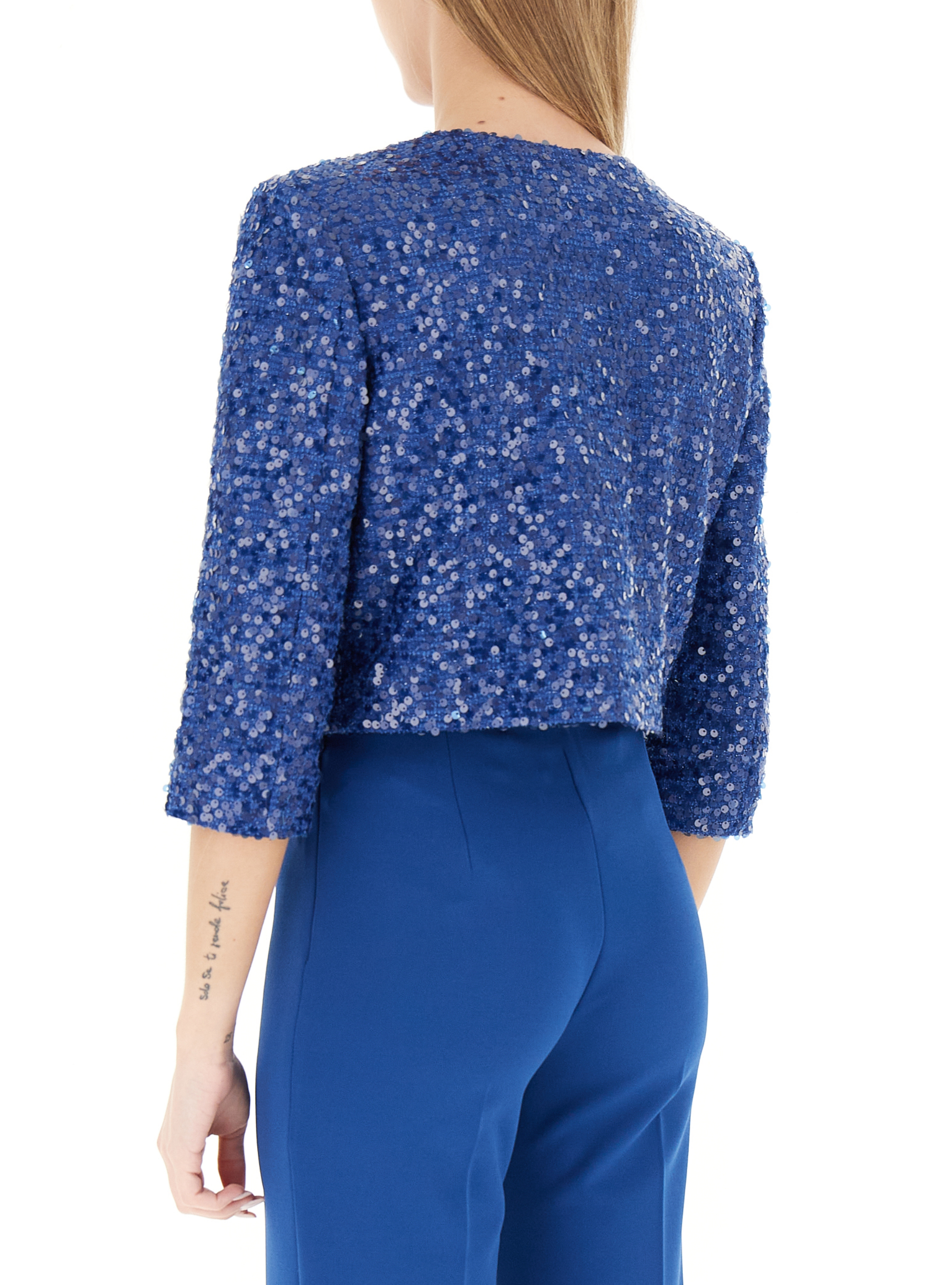 secondary product photo