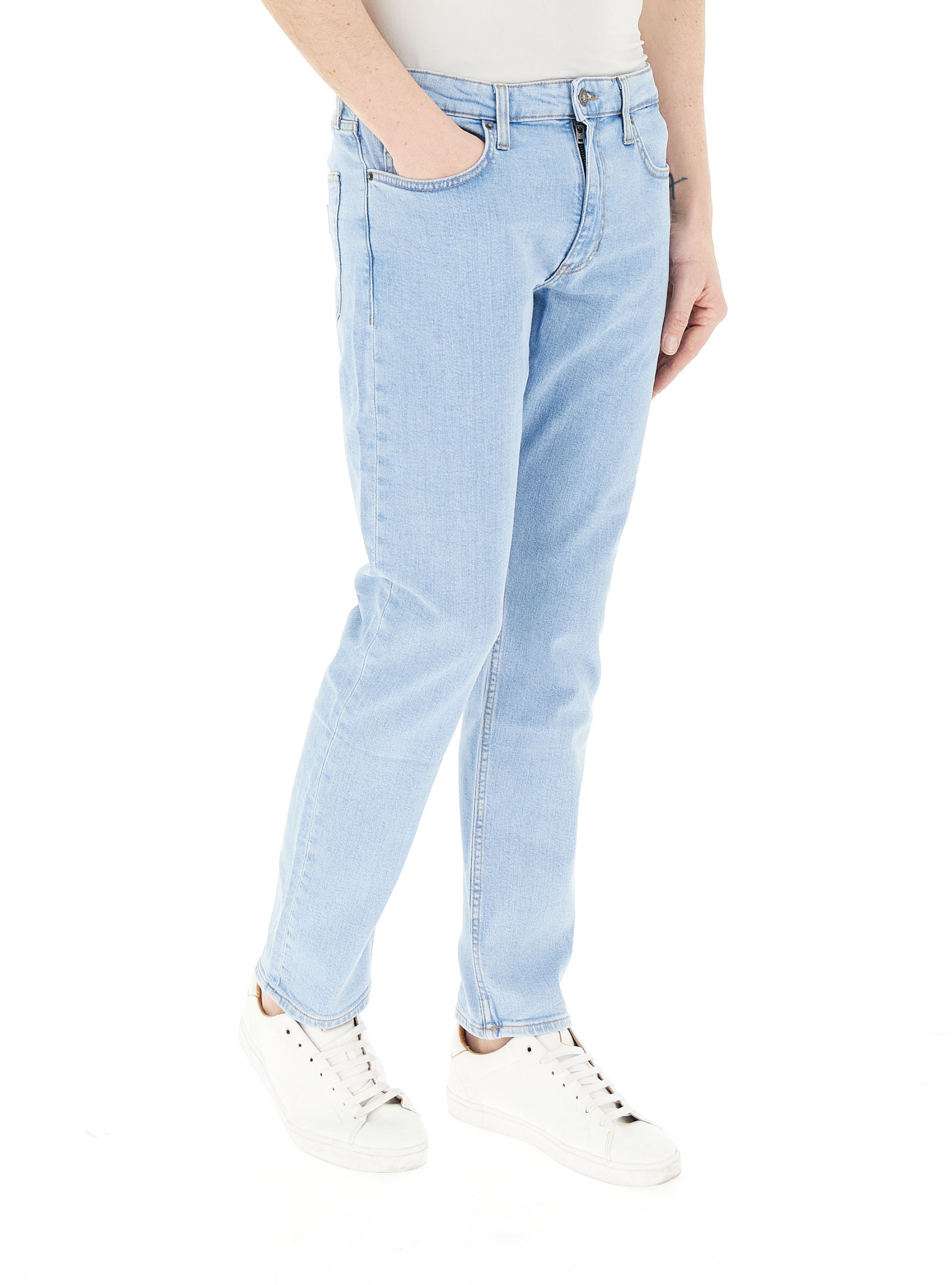 secondary product photo