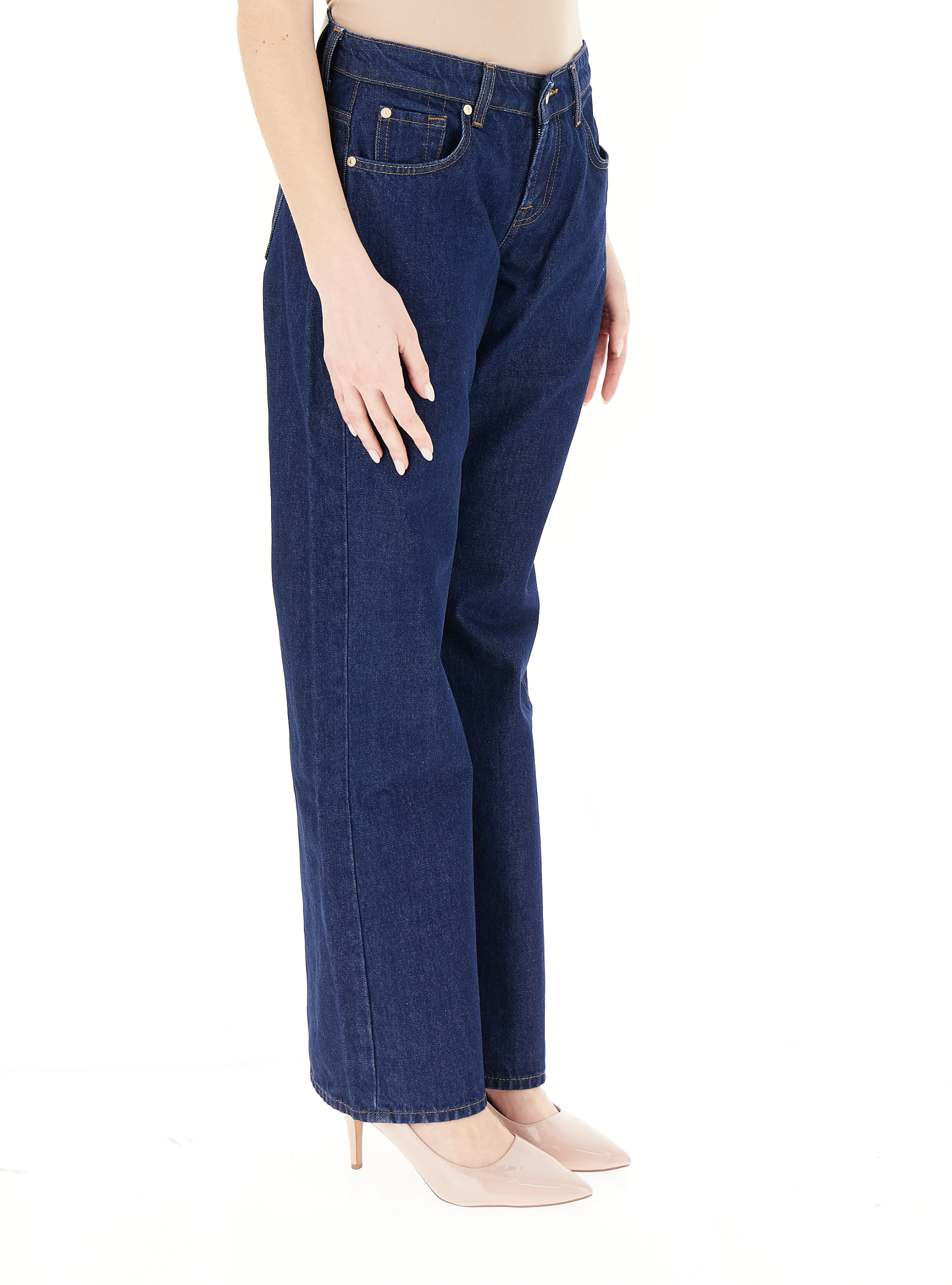 secondary product photo