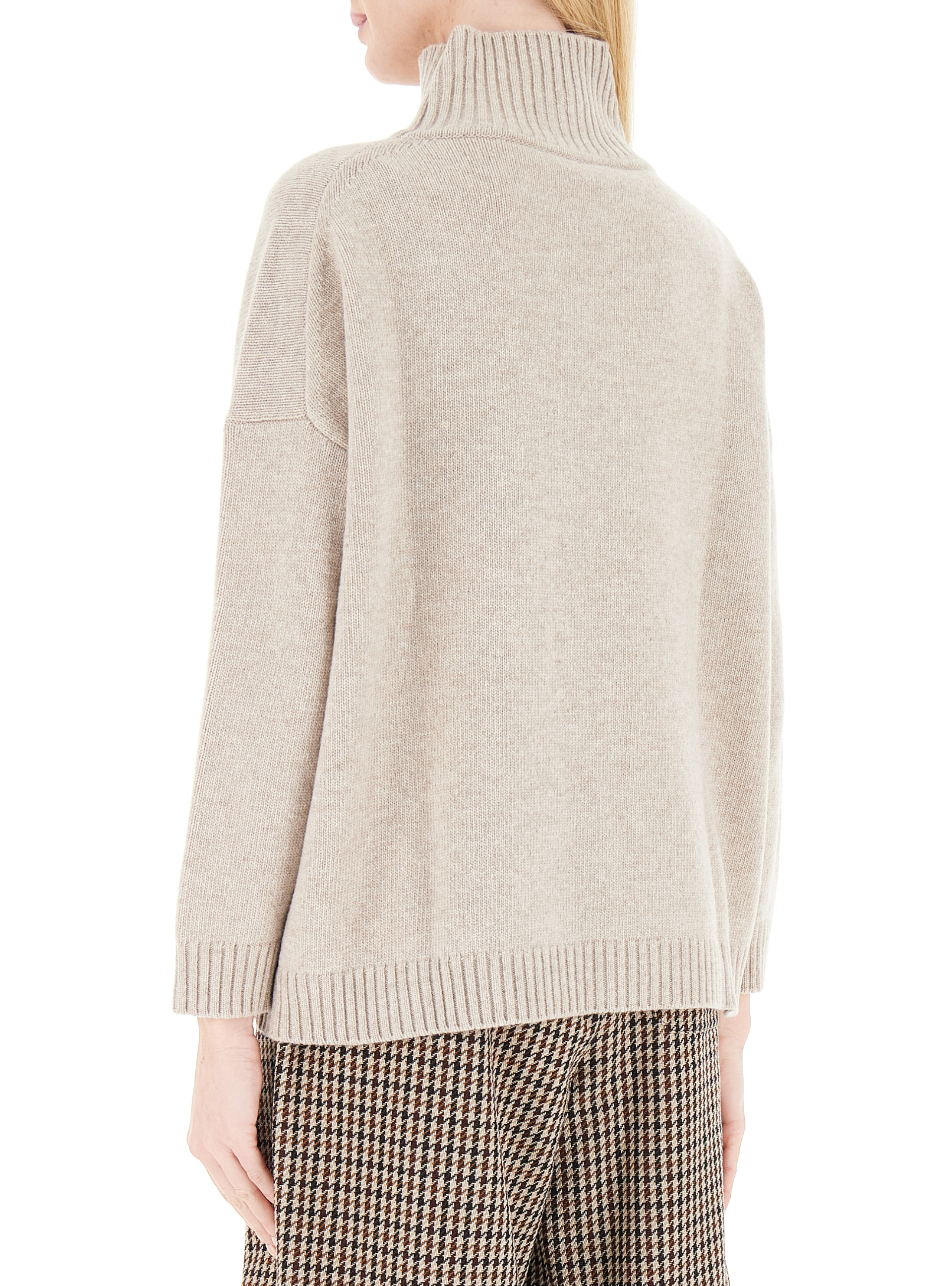 secondary product photo