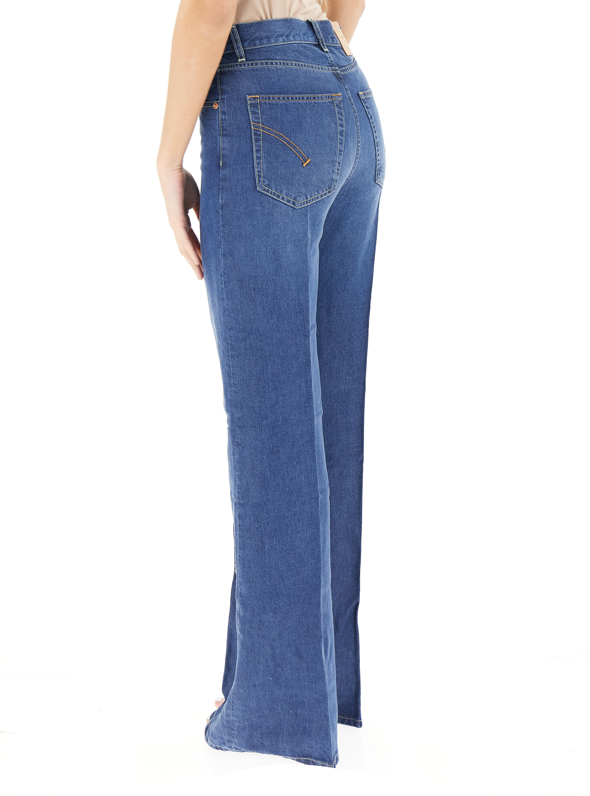 secondary product photo