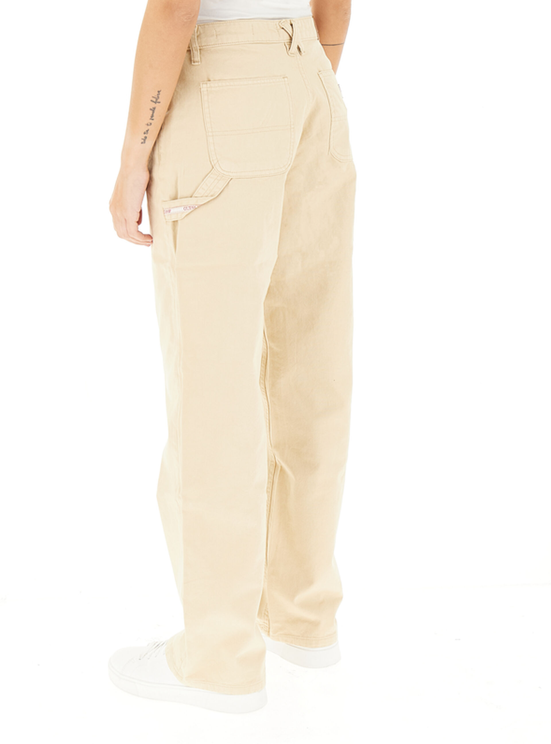 secondary product photo