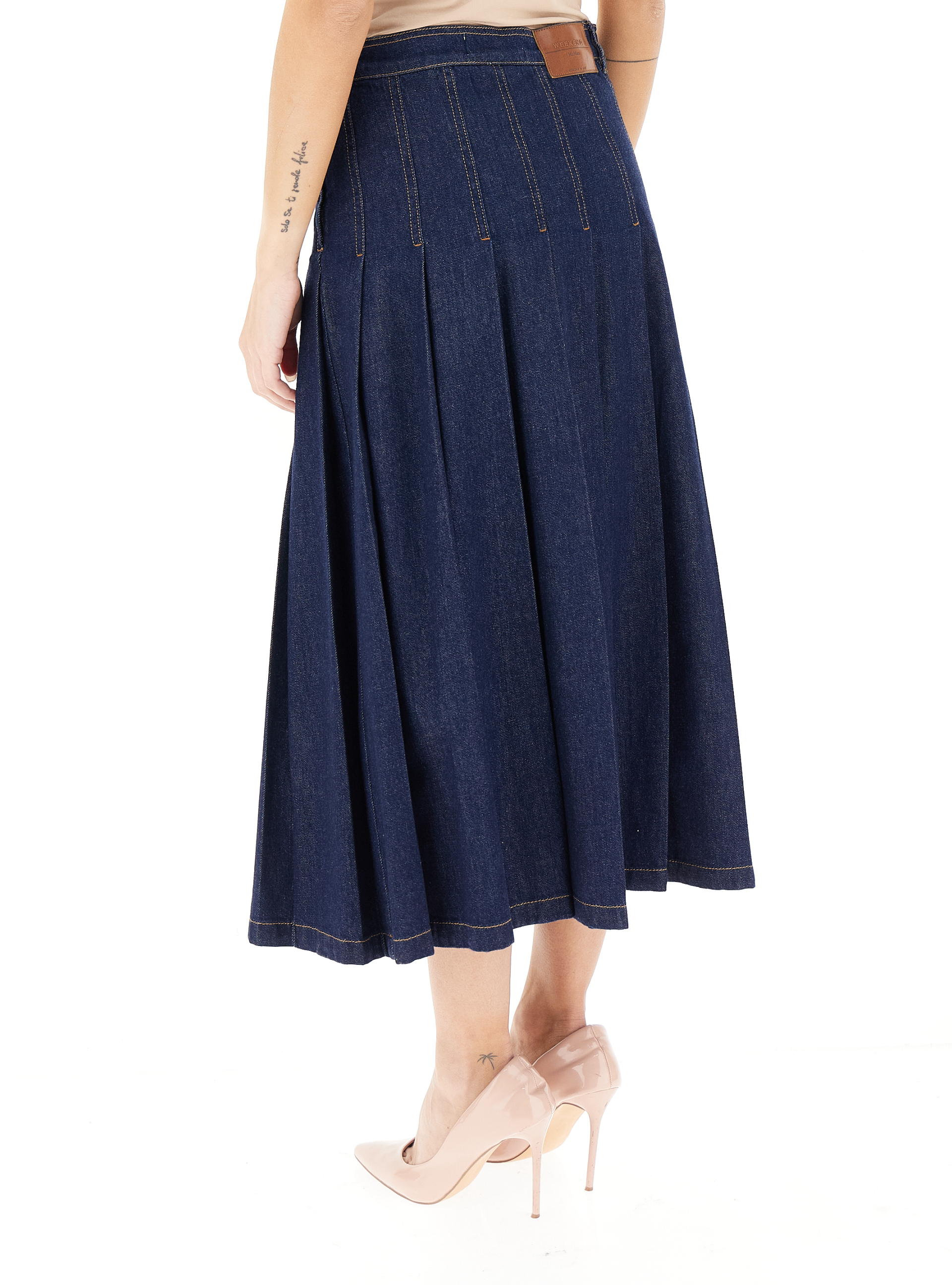 secondary product photo