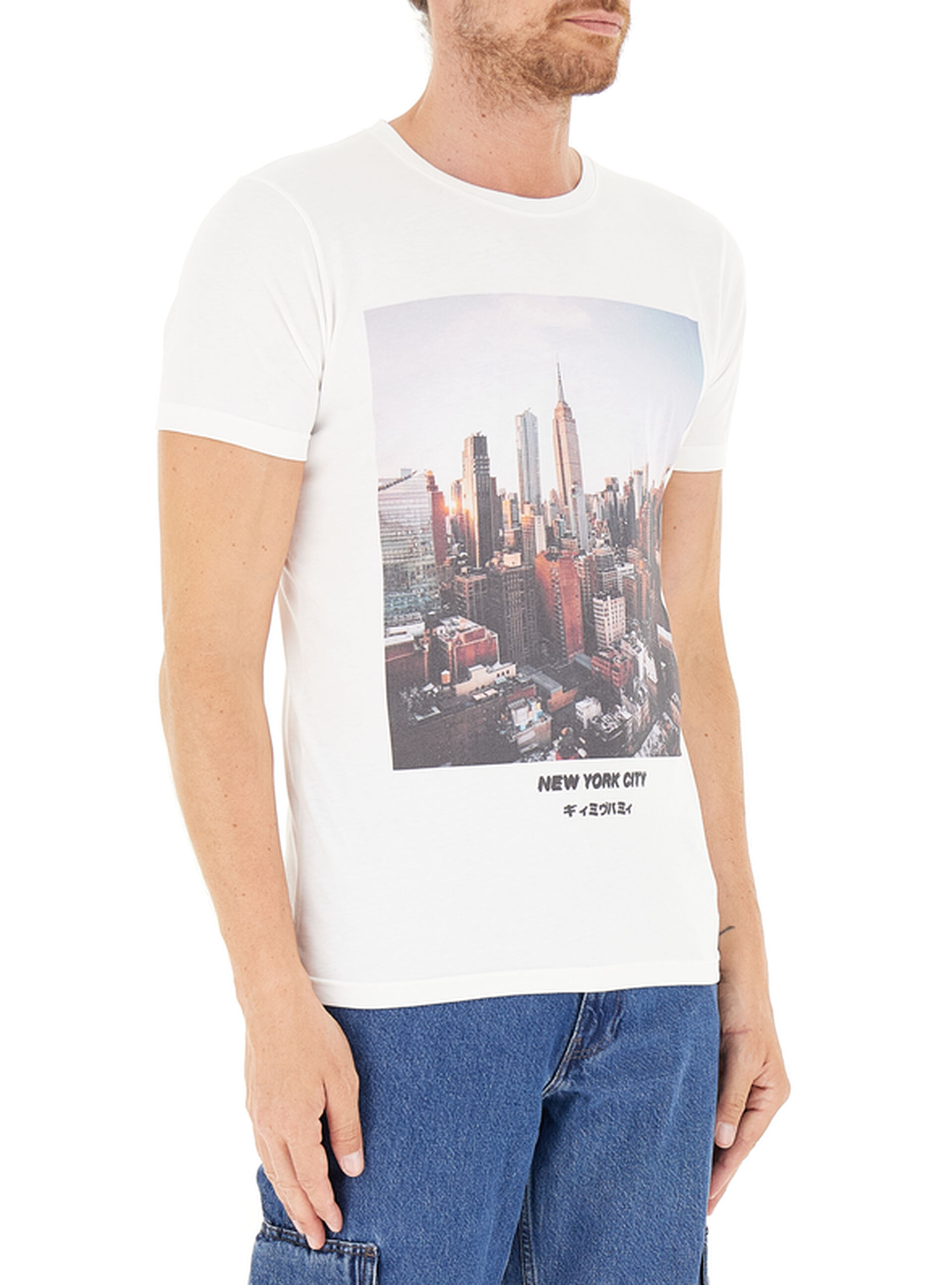 secondary product photo