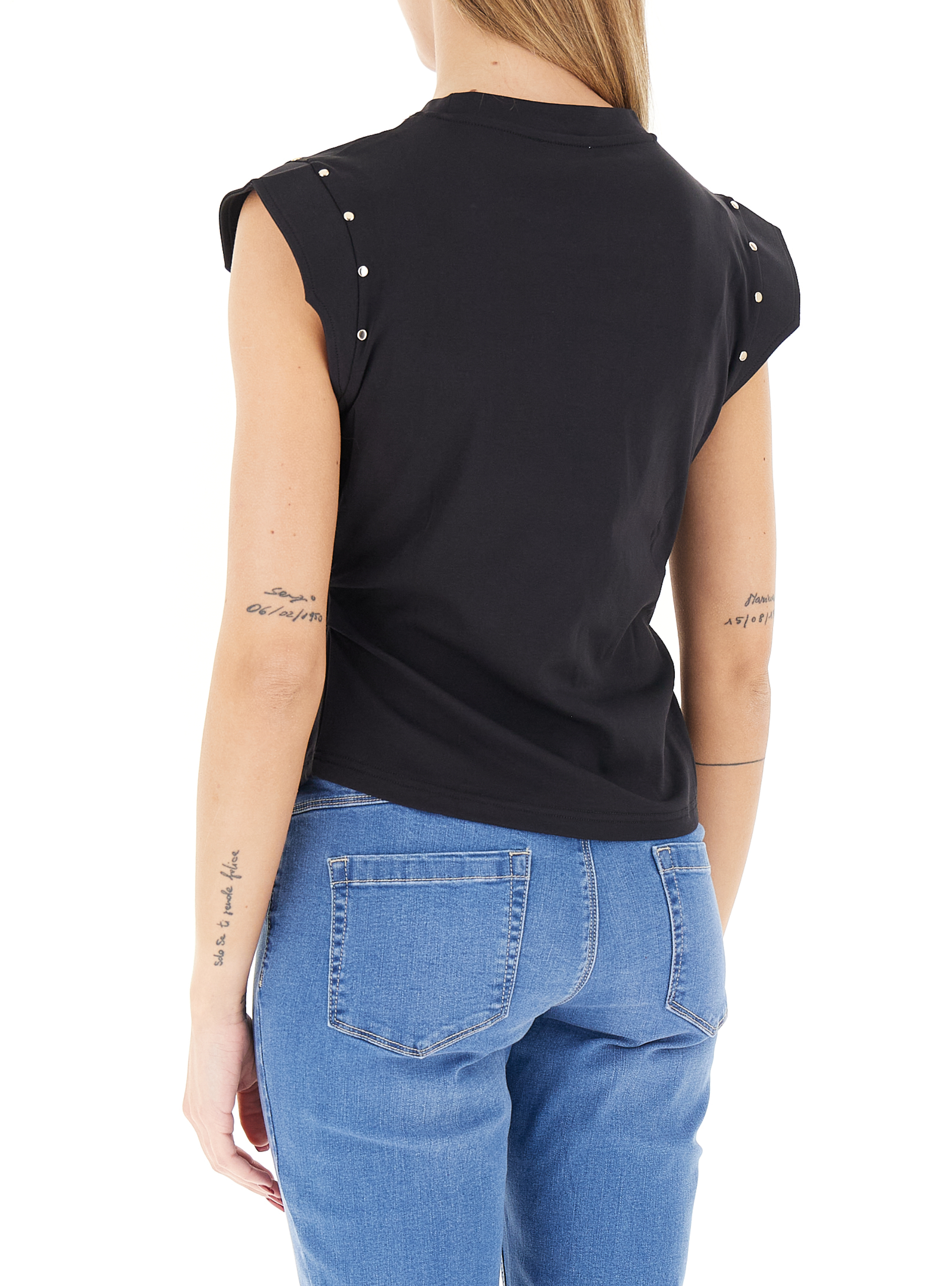 secondary product photo