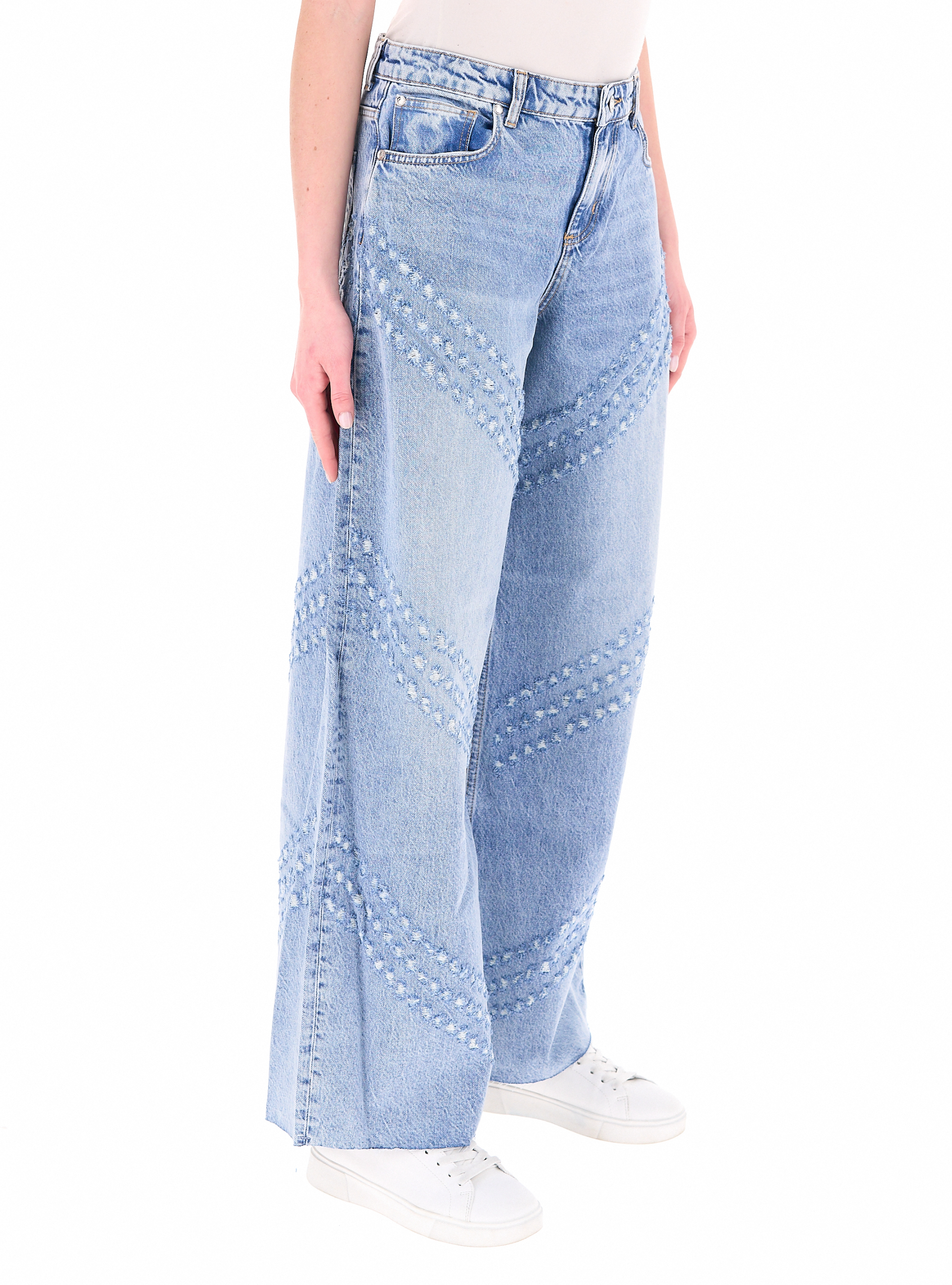 secondary product photo