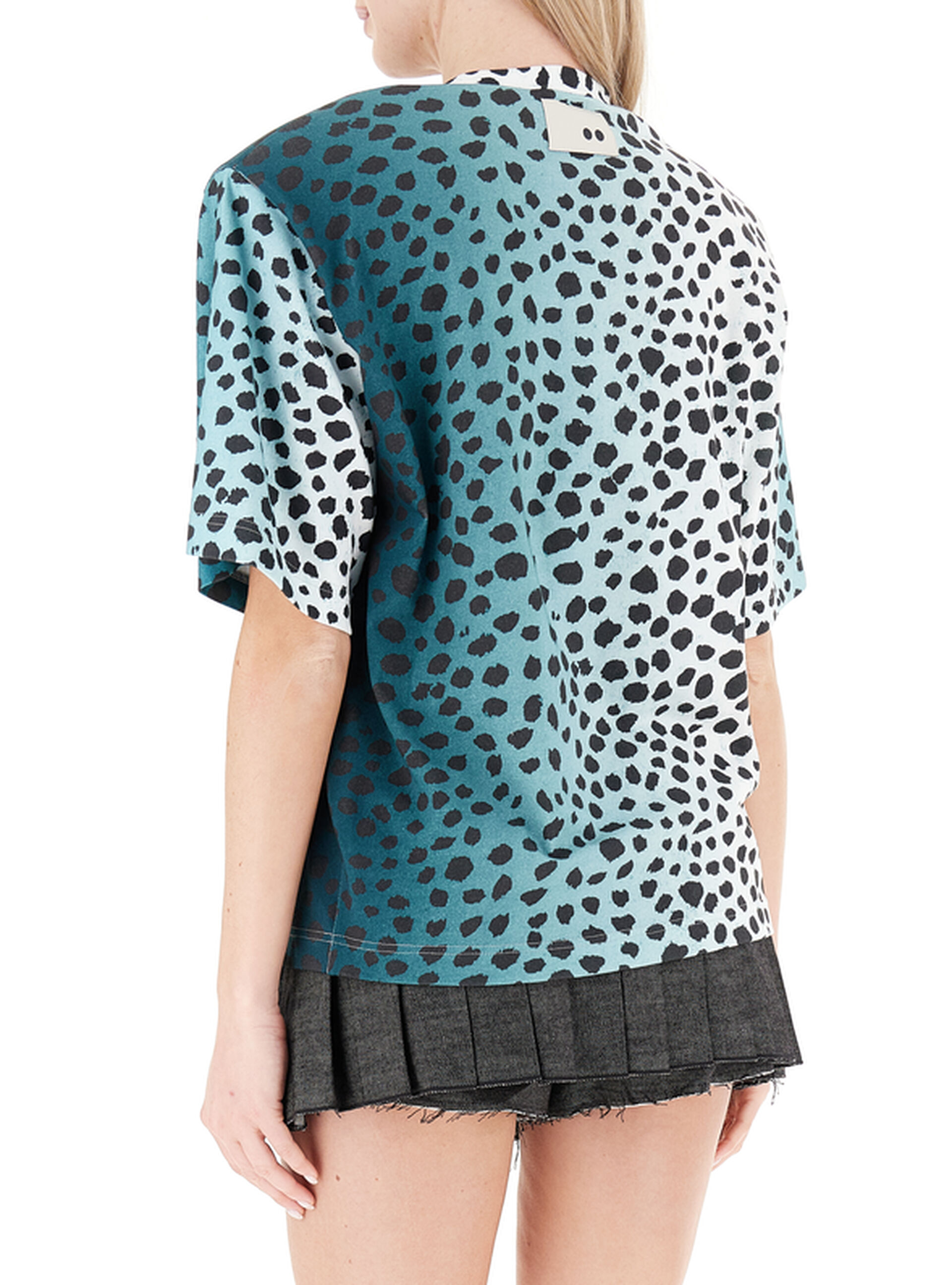 secondary product photo