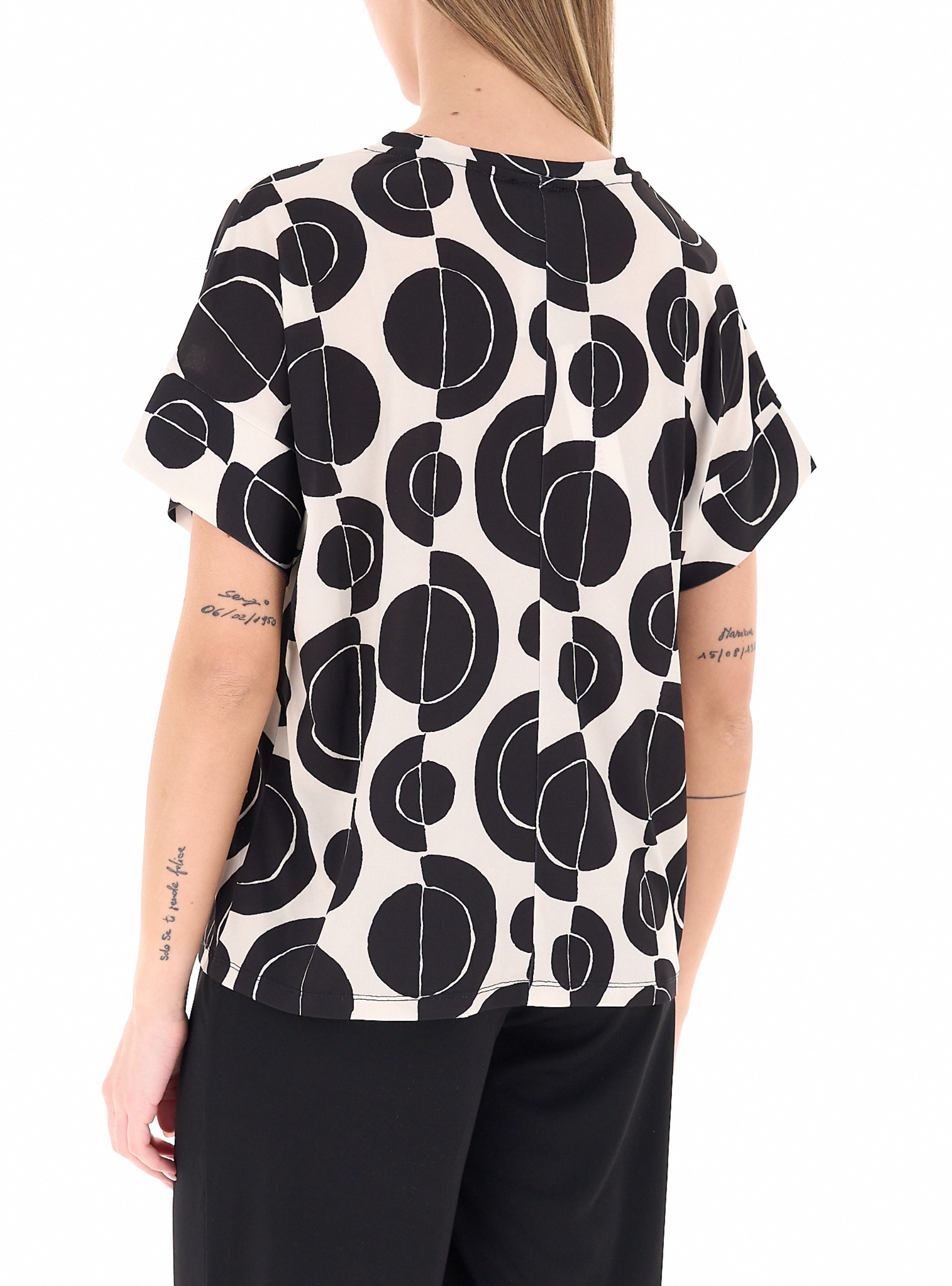 secondary product photo