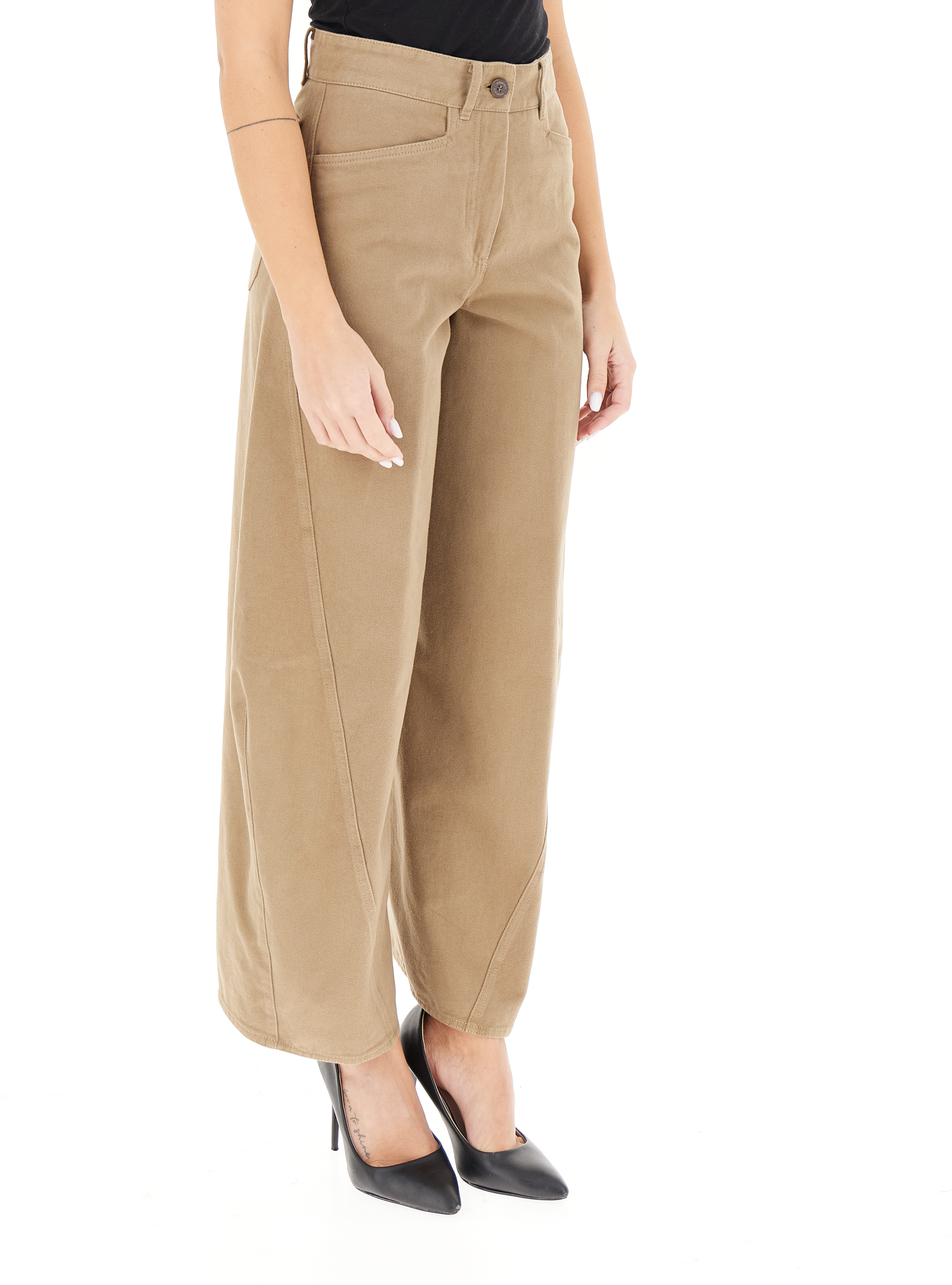 secondary product photo