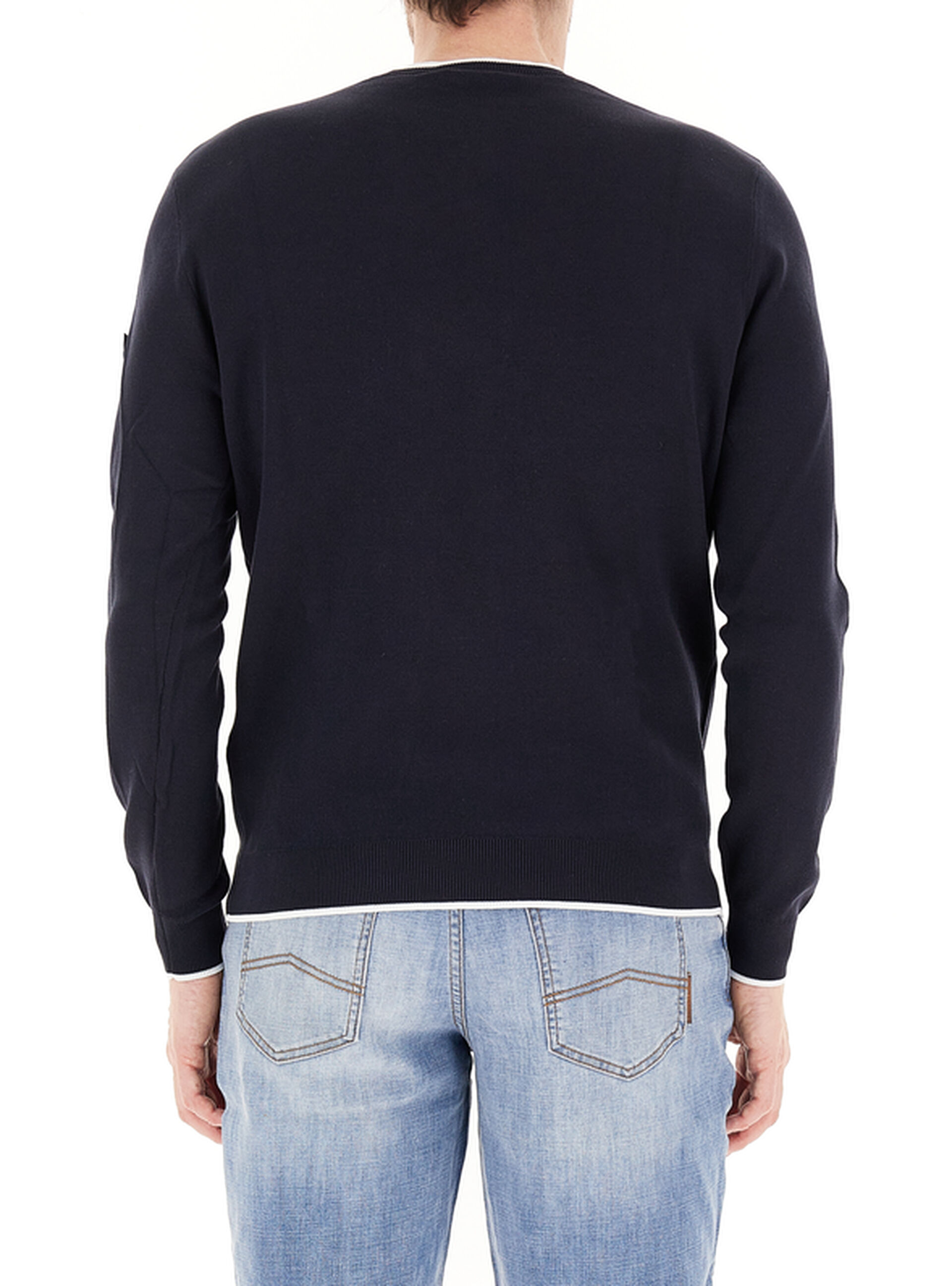 secondary product photo