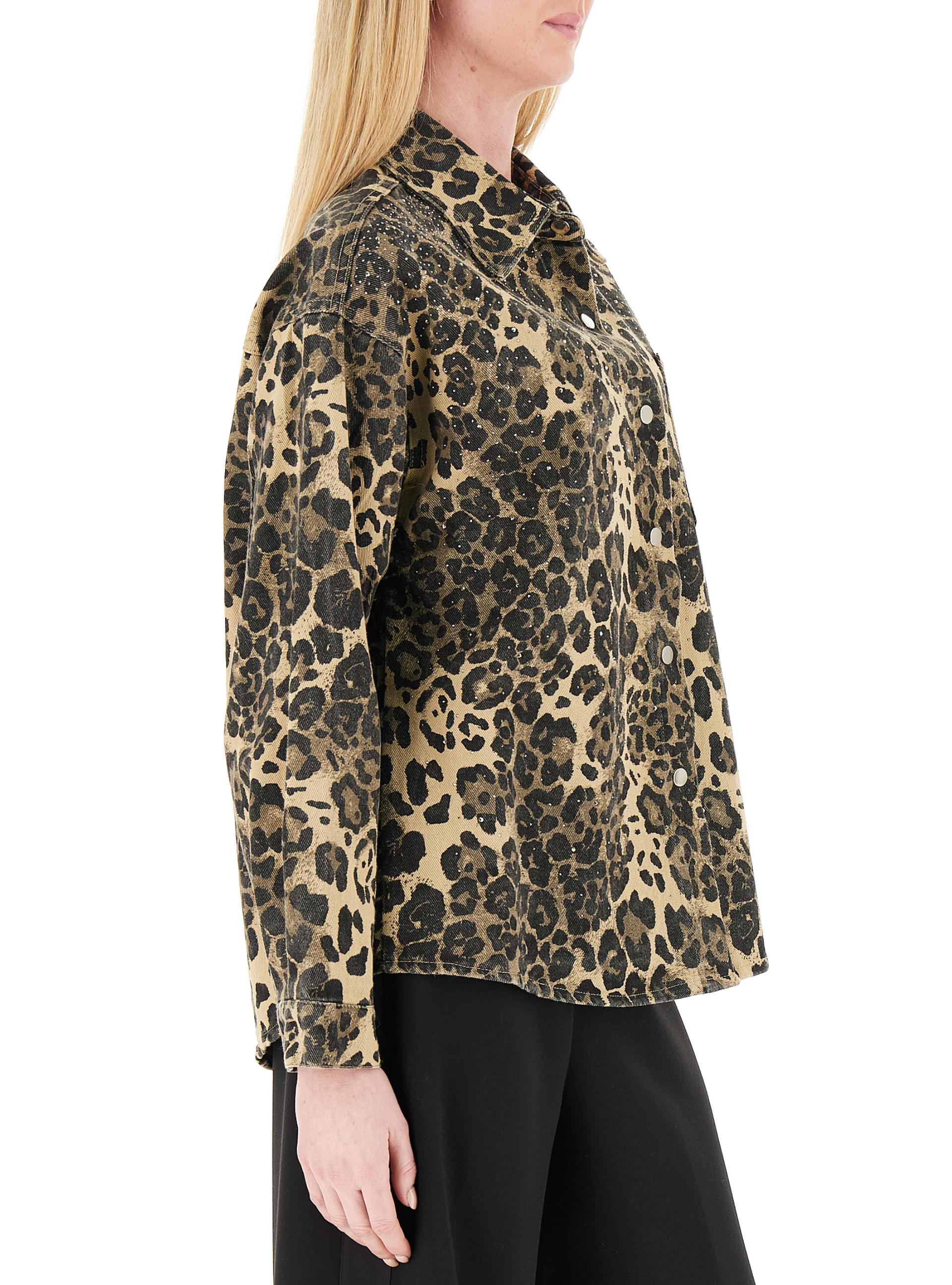 secondary product photo