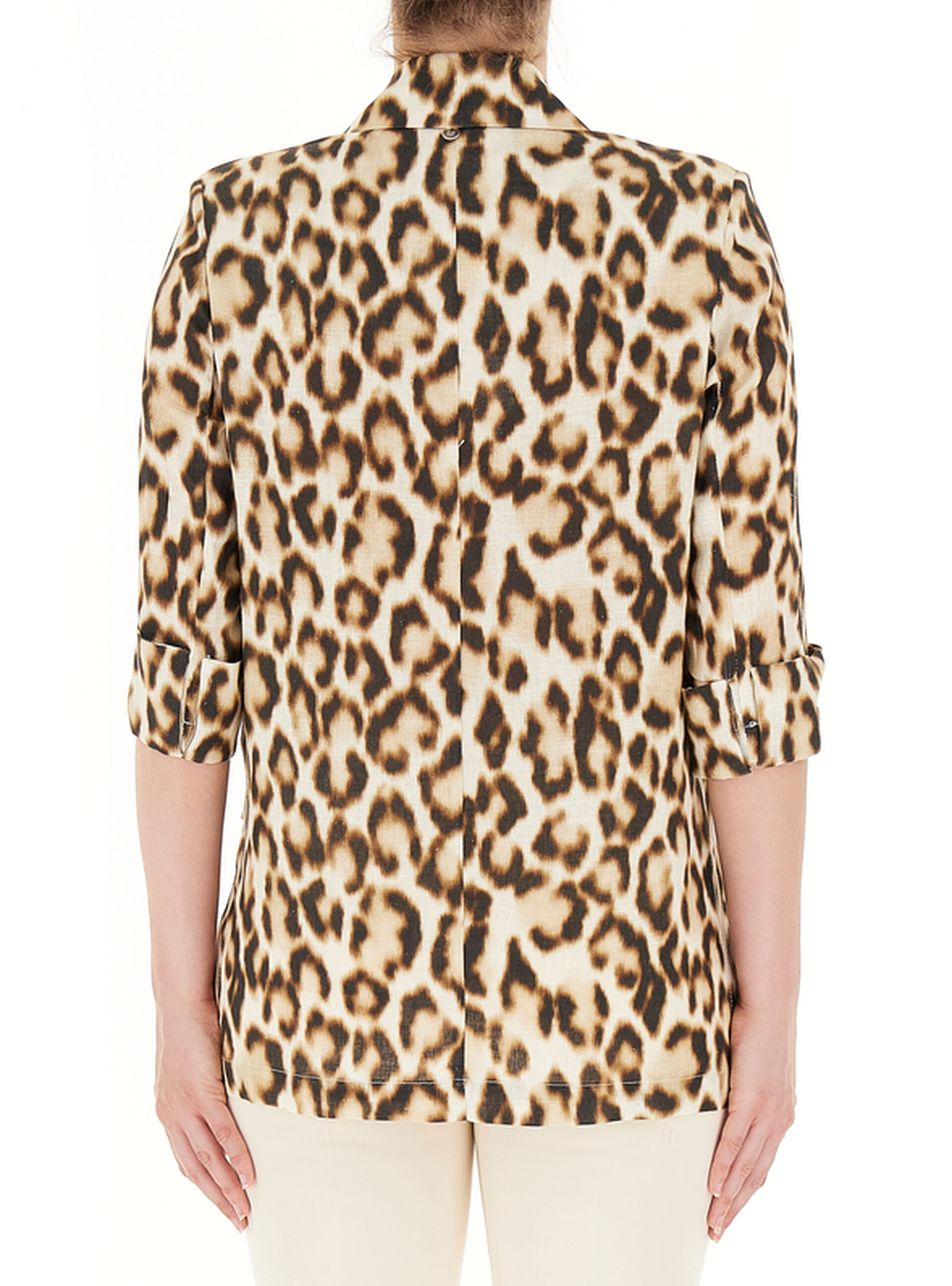 secondary product photo