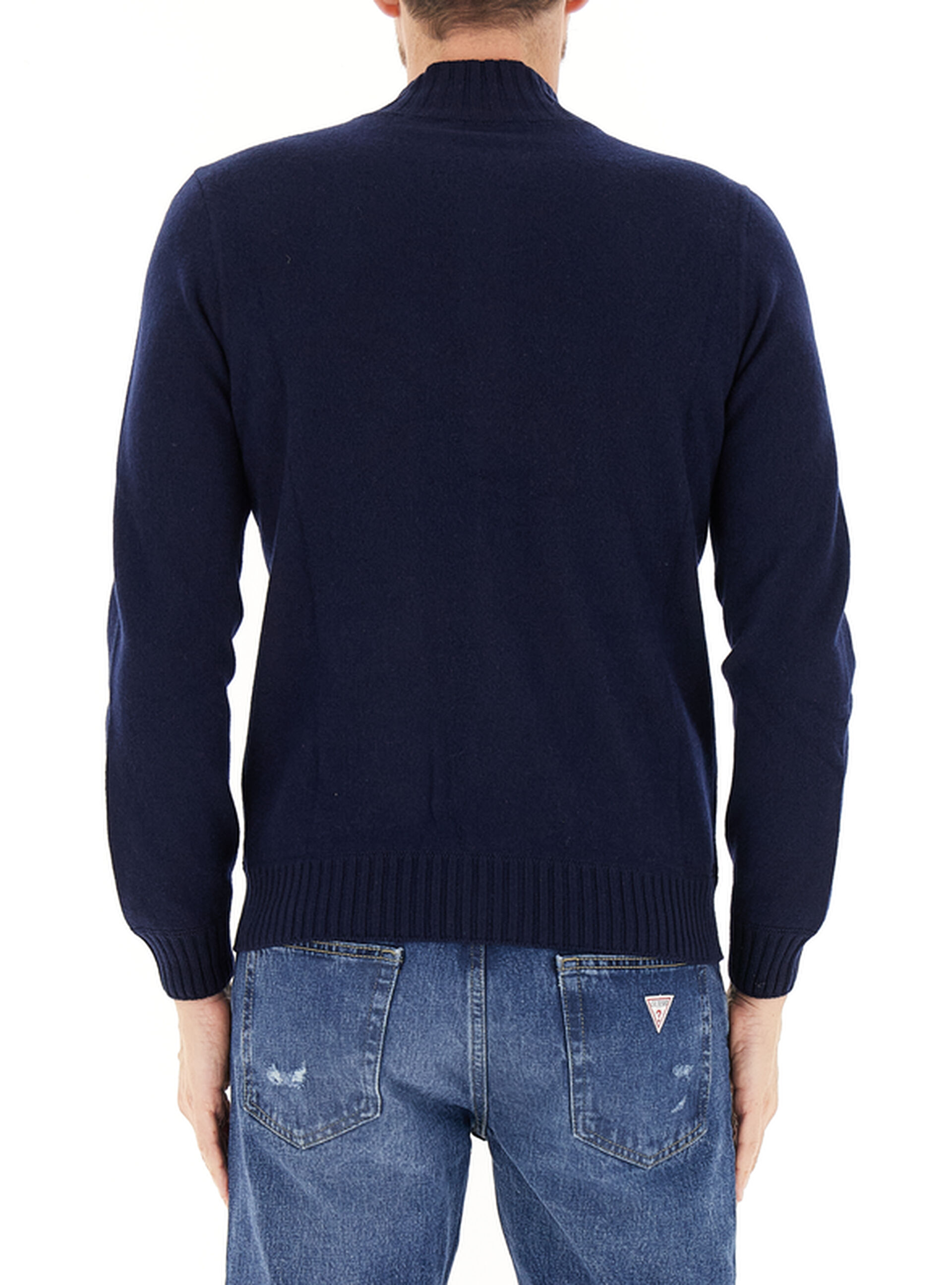 secondary product photo