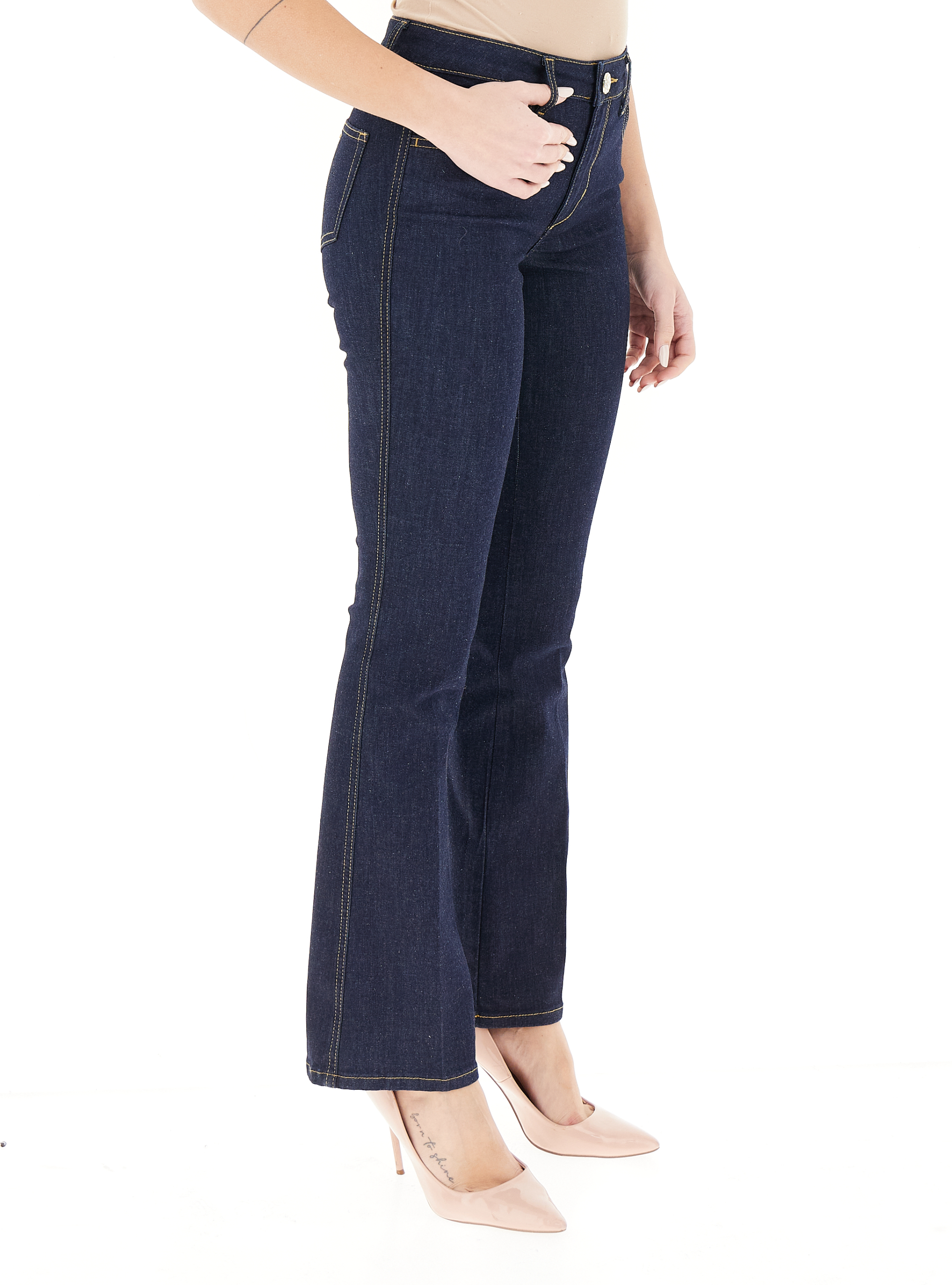 secondary product photo