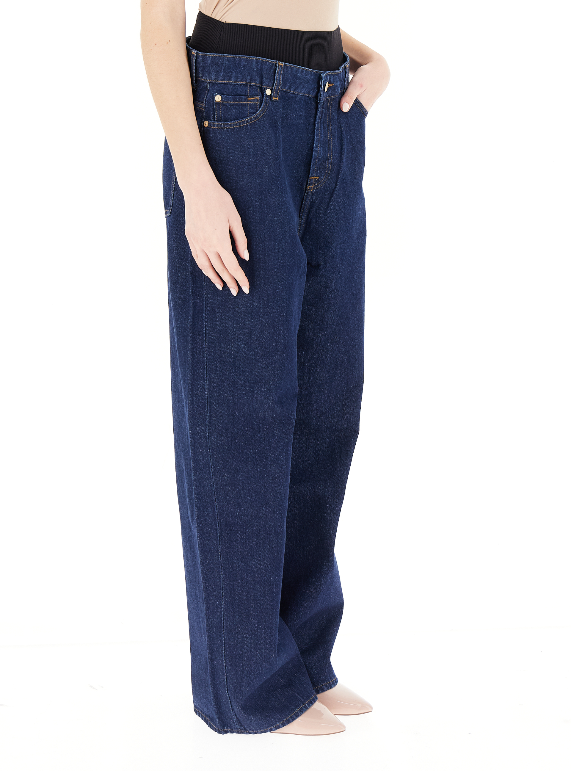 secondary product photo