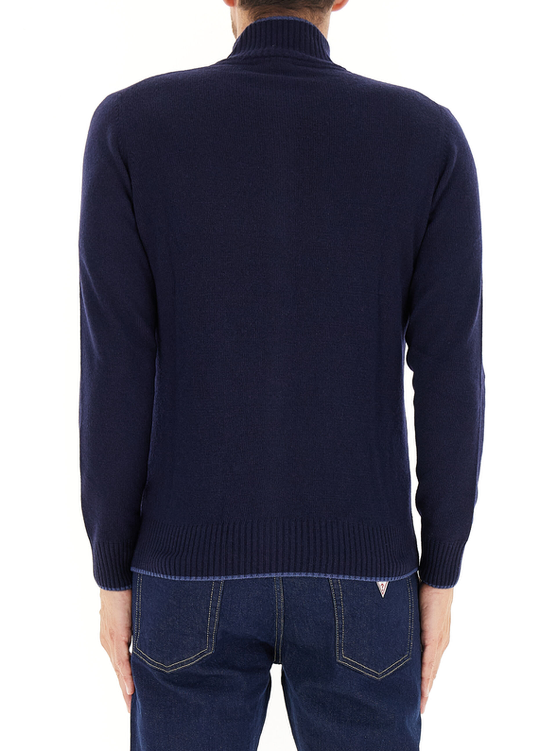 secondary product photo