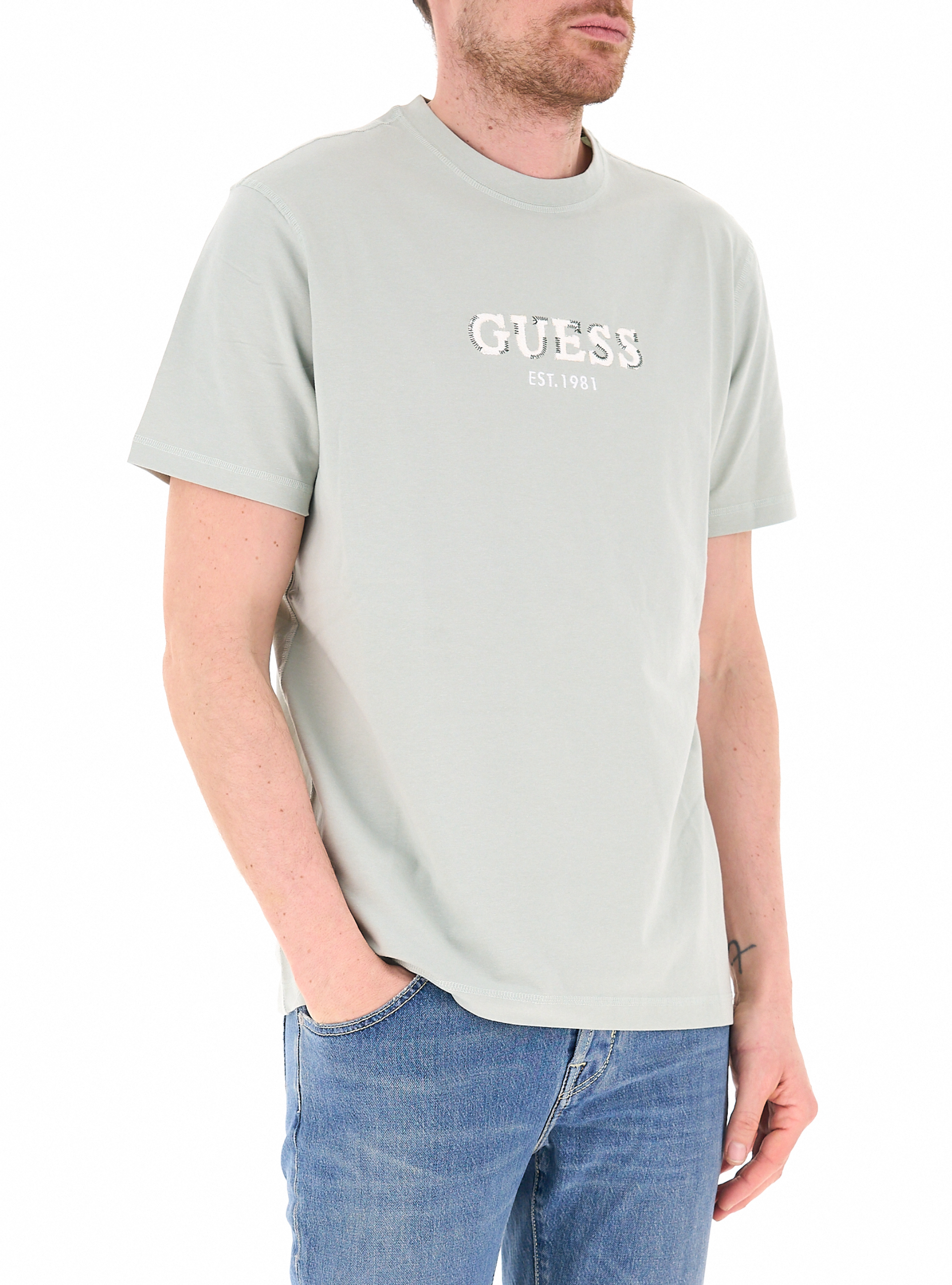 secondary product photo