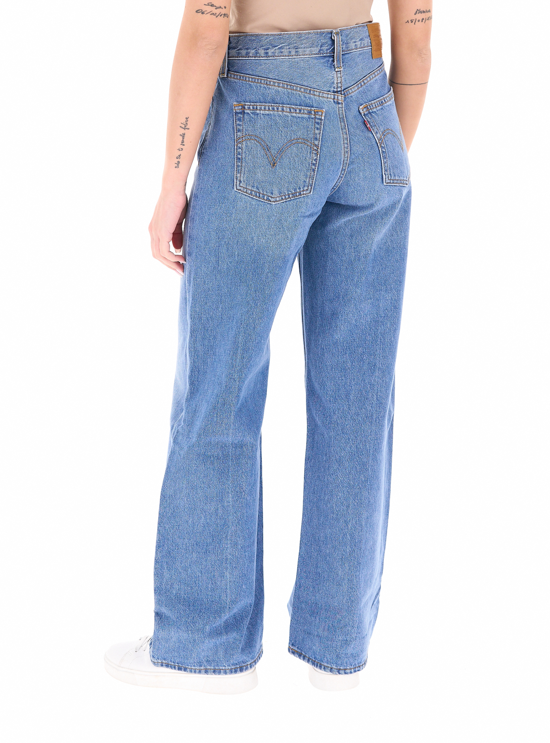 secondary product photo