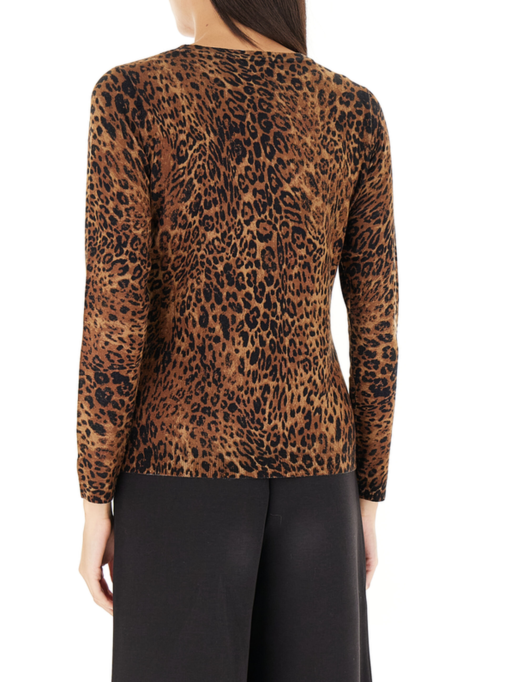 secondary product photo