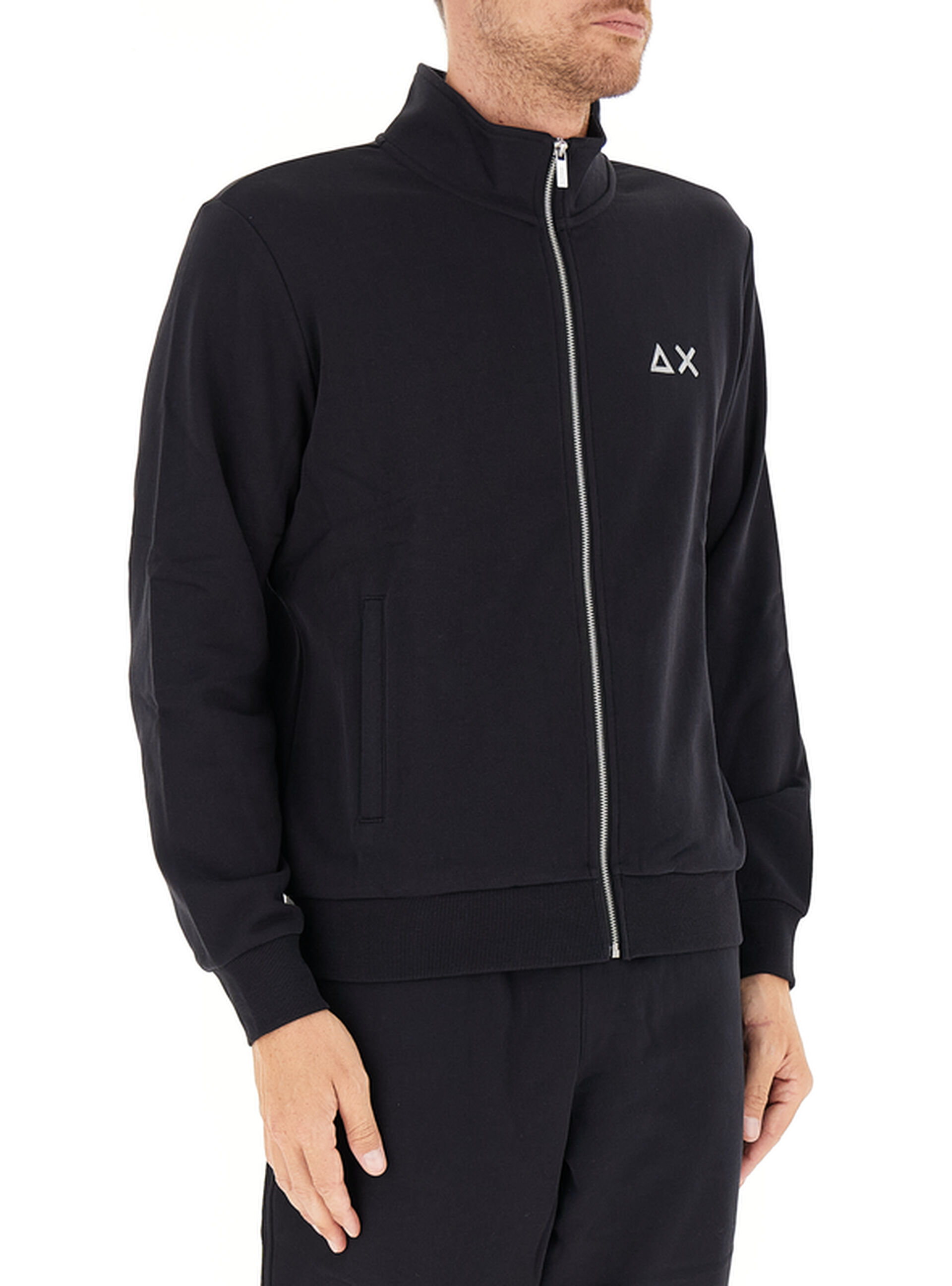 secondary product photo