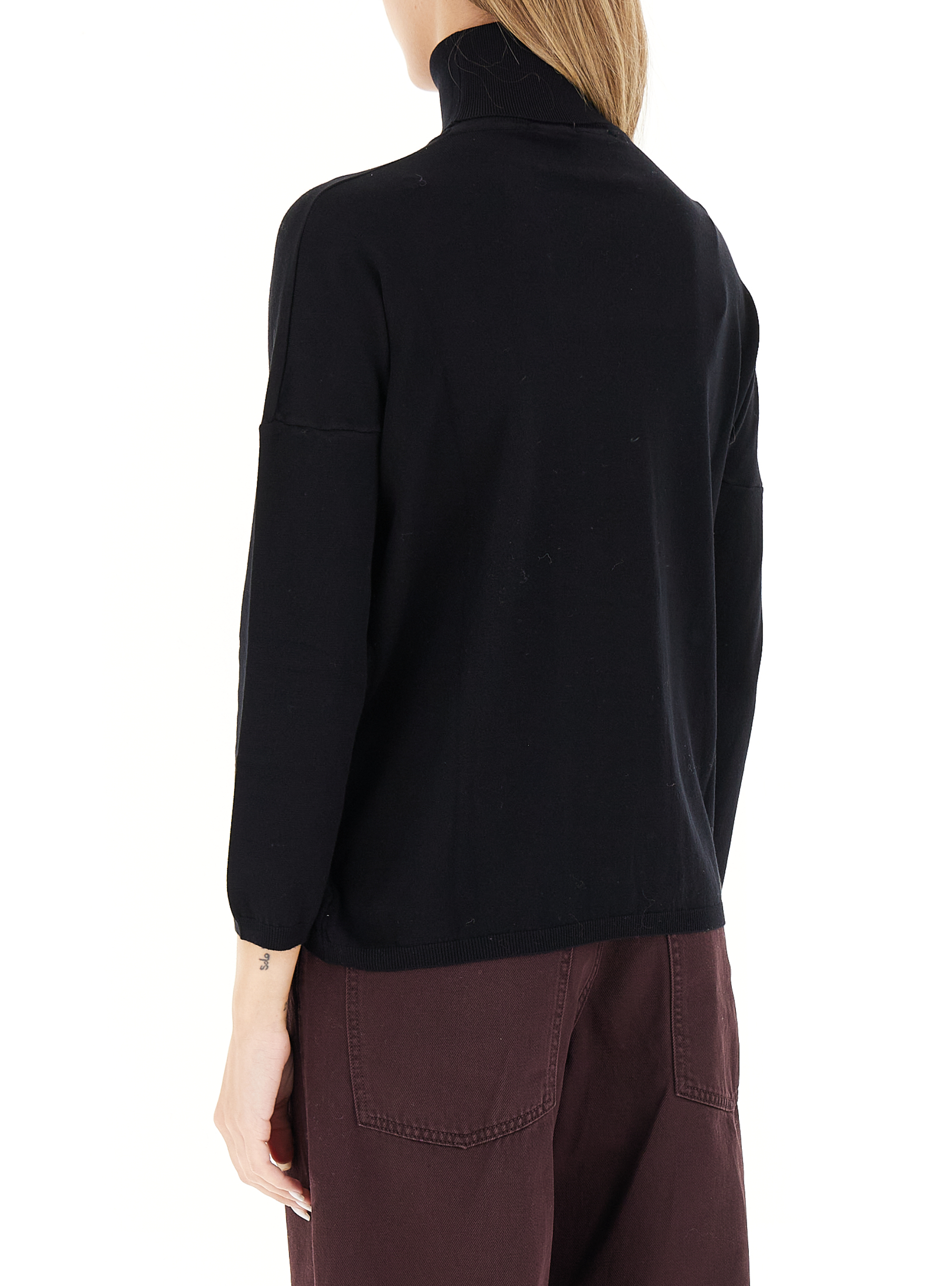 secondary product photo