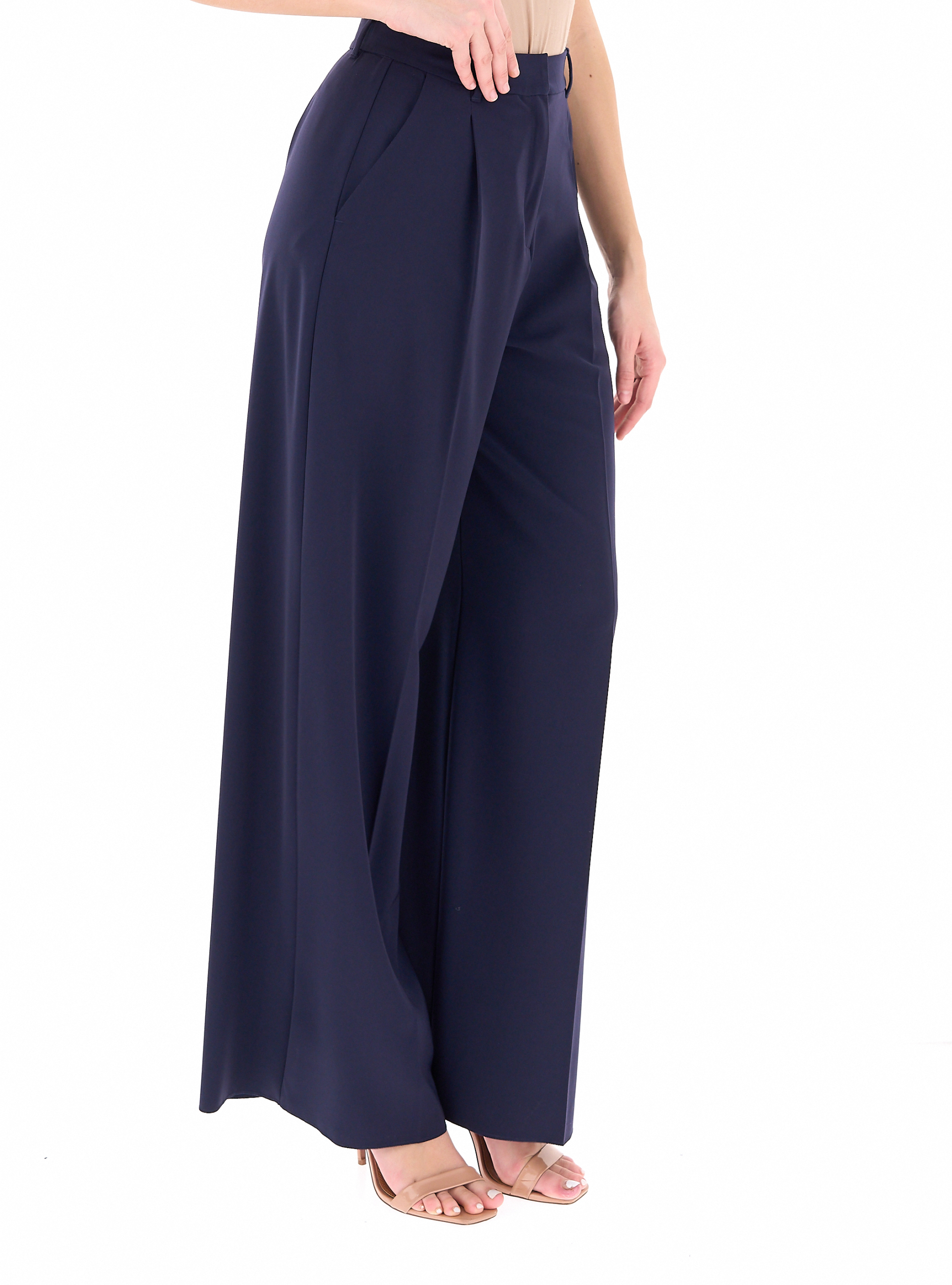 secondary product photo